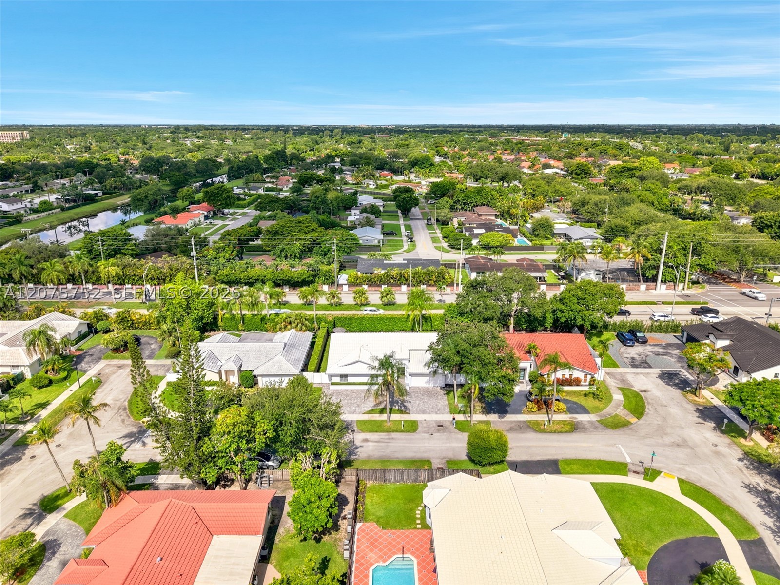 8250 SW 86th Ct Miami, FL 33143