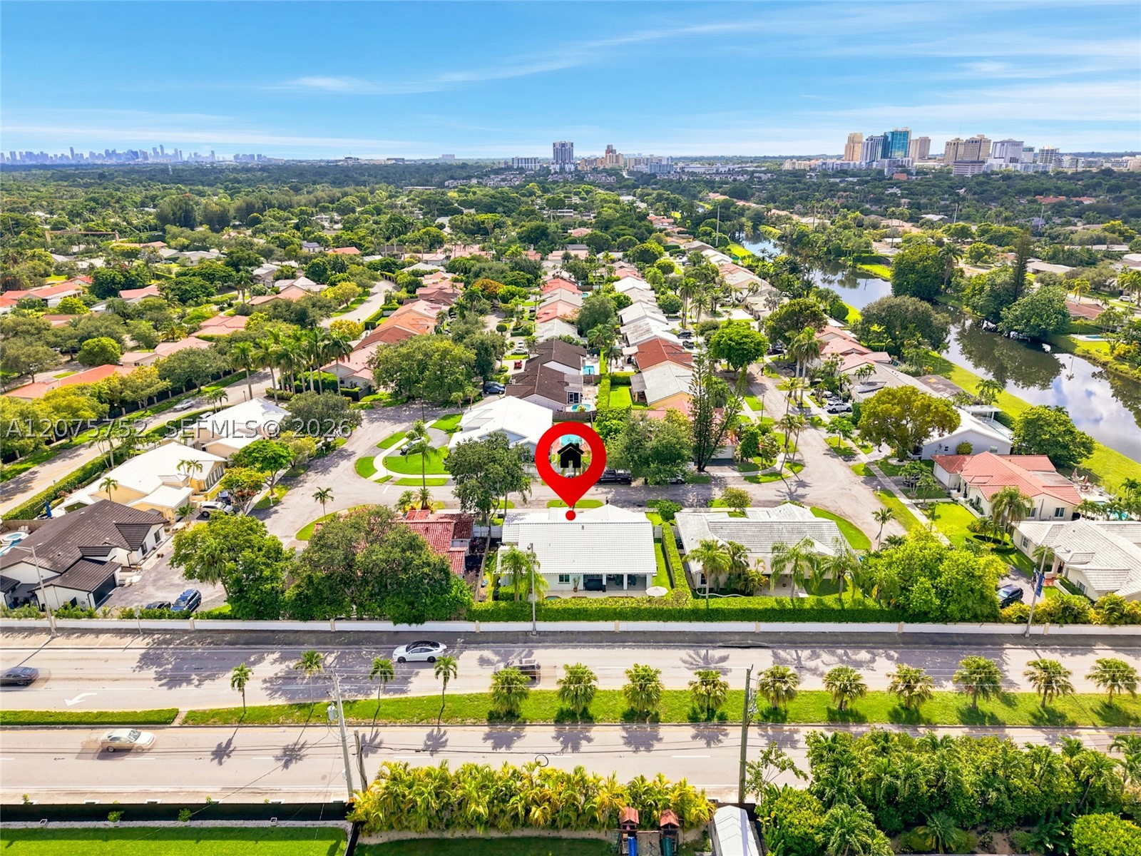 8250 SW 86th Ct Miami, FL 33143