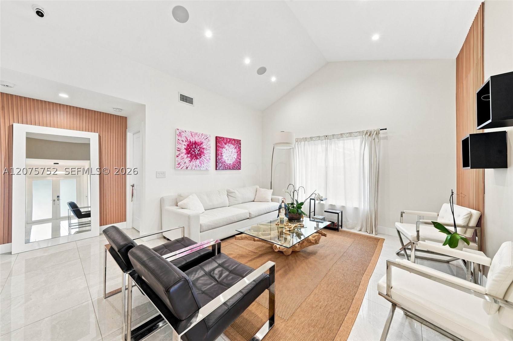 8250 SW 86th Ct Miami, FL 33143