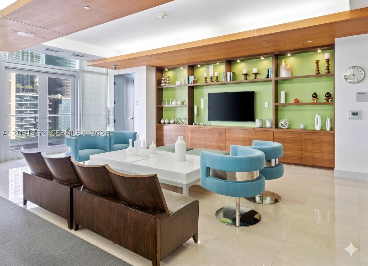 image 500 Brickell East11