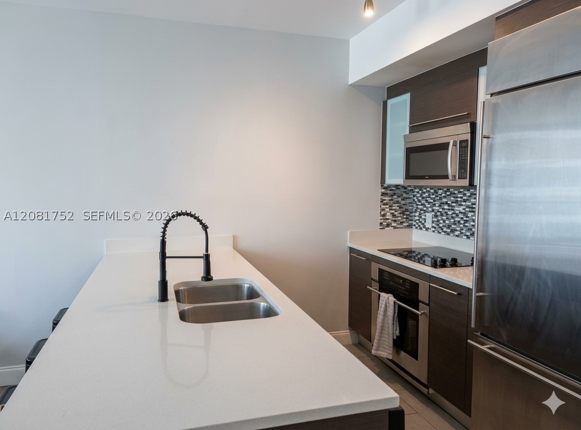 image 500 Brickell East1