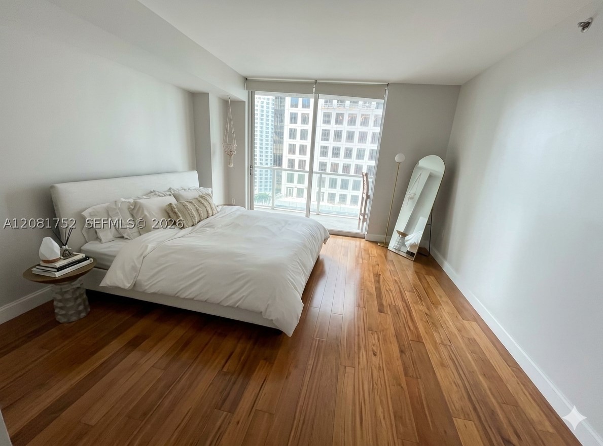 image 500 Brickell East6