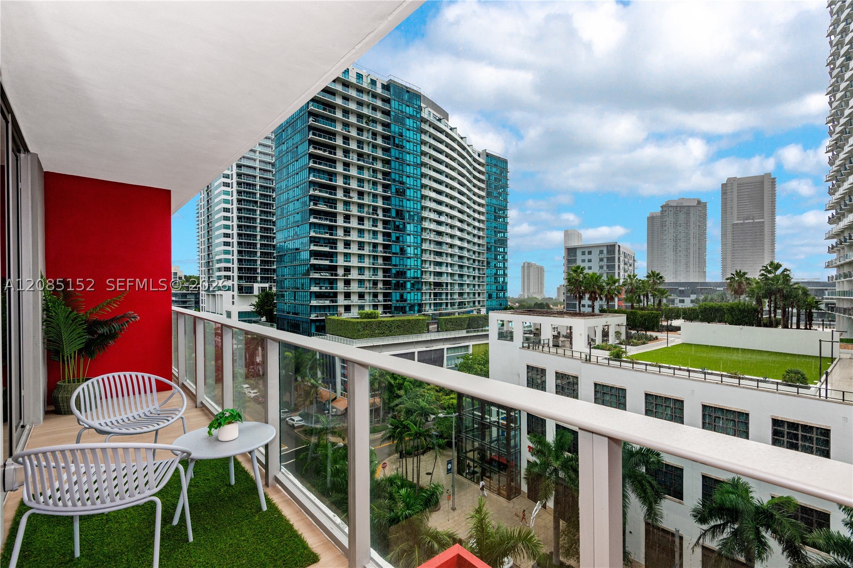 image The Standard Residences Midtown Miami20