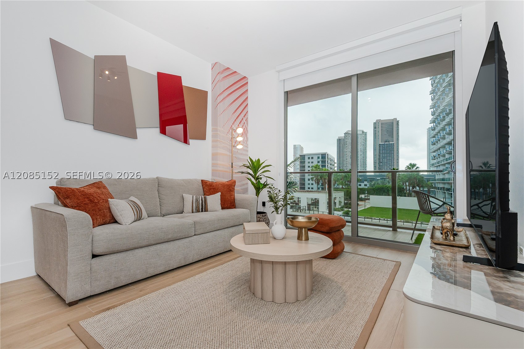 image The Standard Residences Midtown Miami3