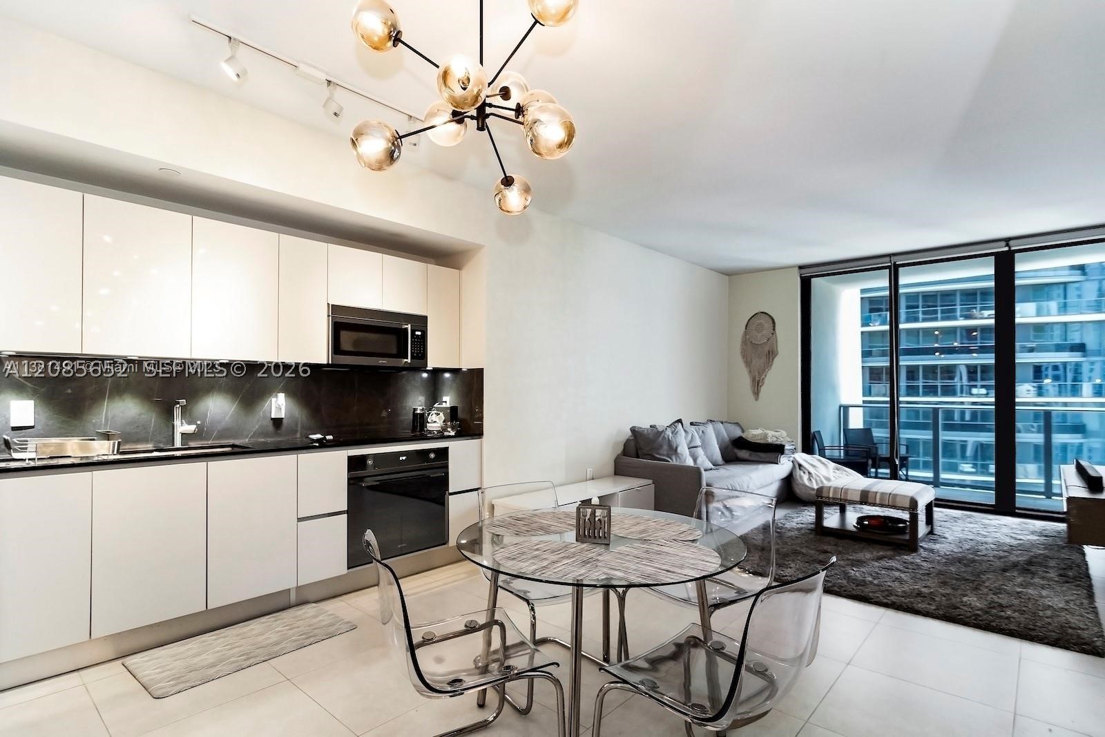 1010 Brickell Ave #2508
