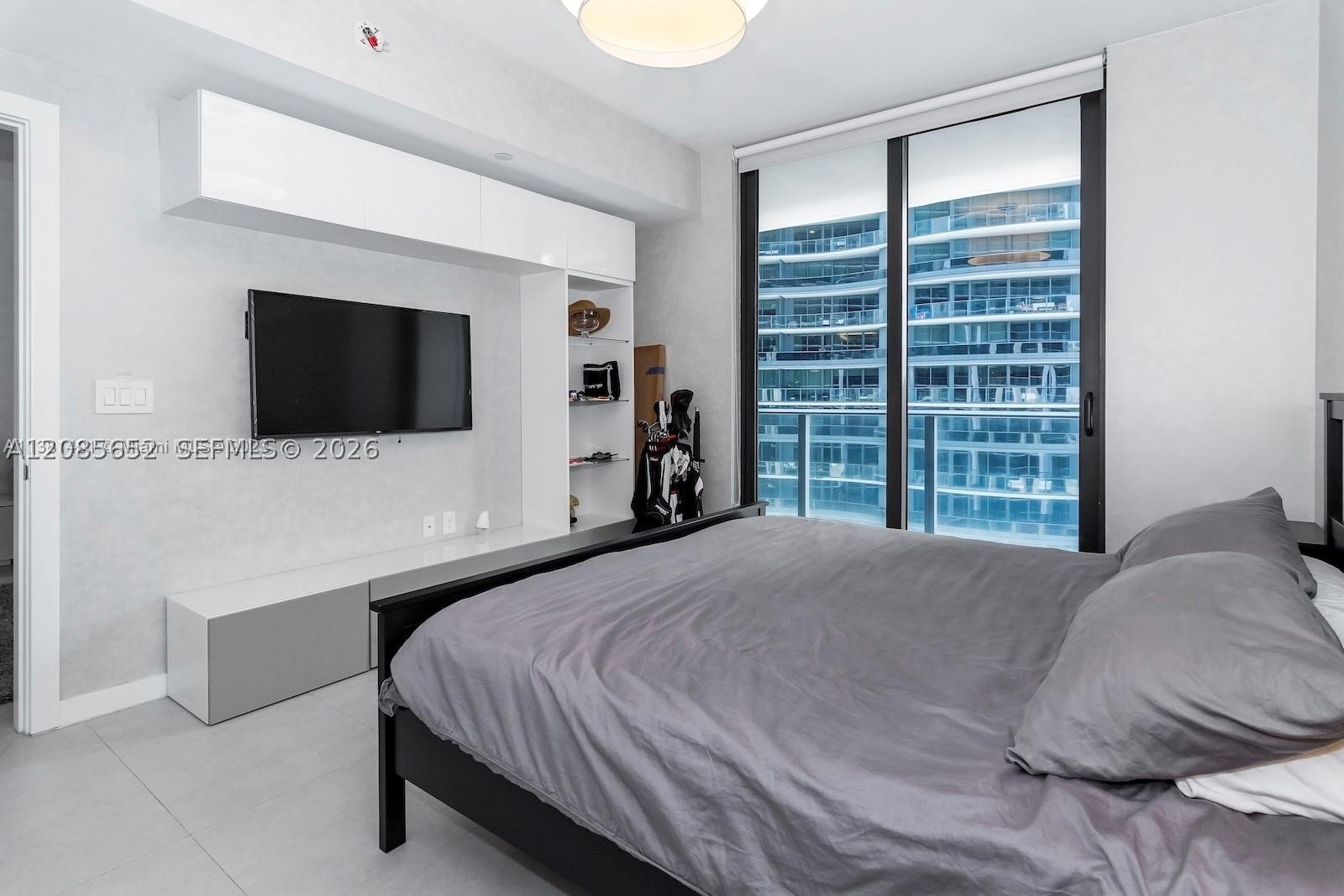 image 1010 Brickell13