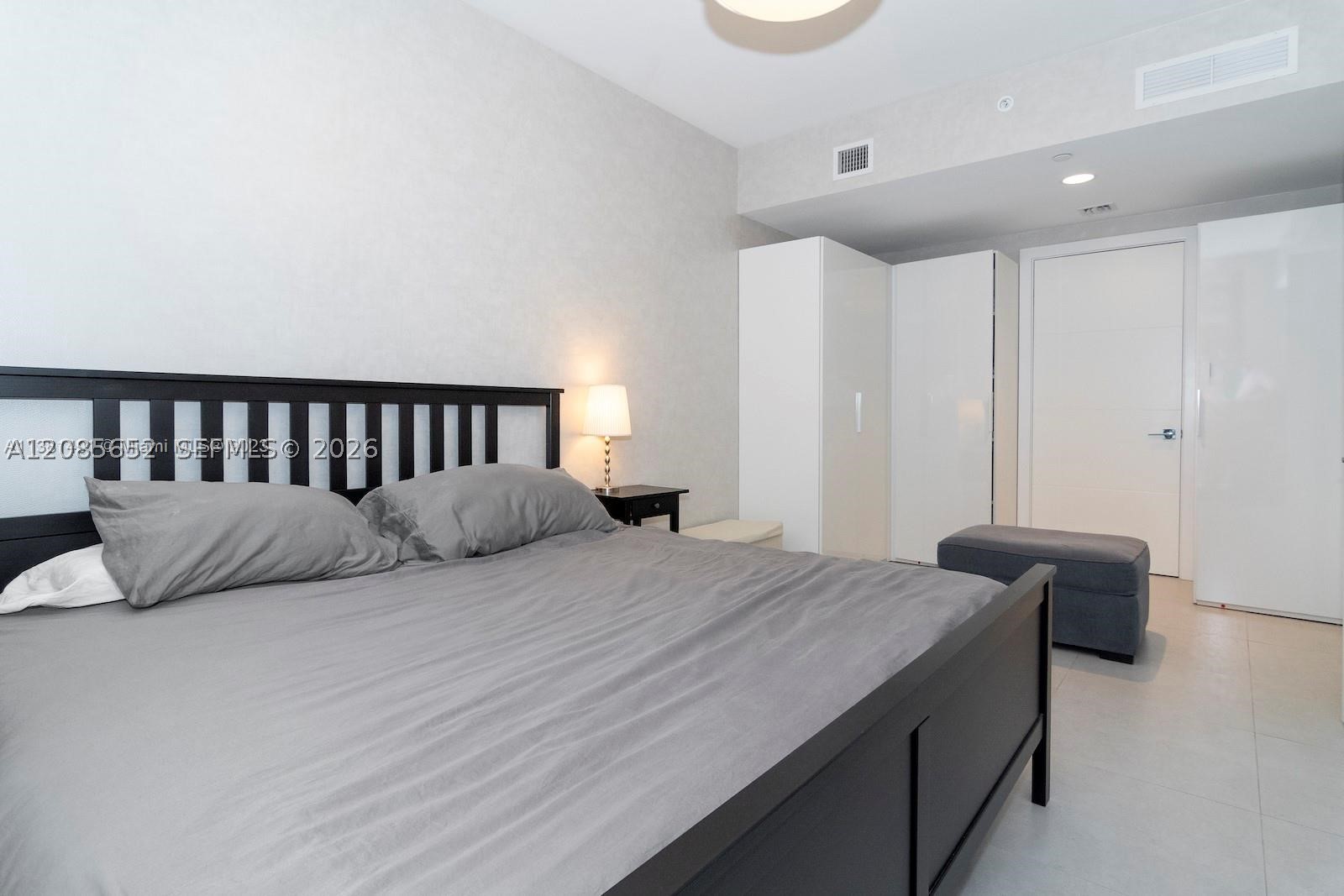 image 1010 Brickell15