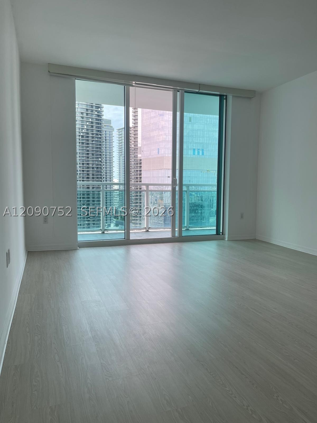 image The Plaza on Brickell West12
