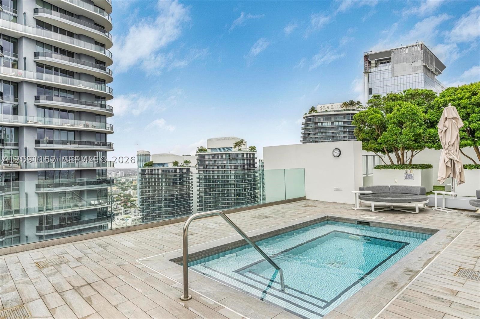image 1010 Brickell19