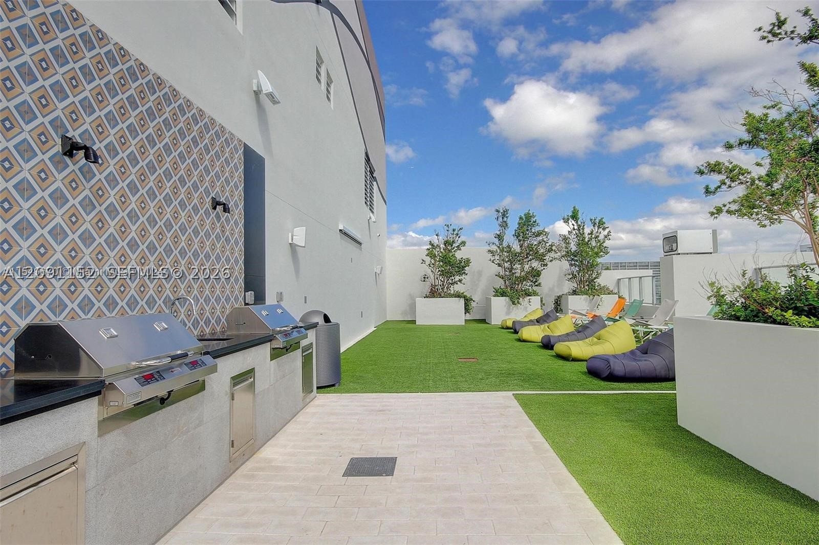 image 1010 Brickell24