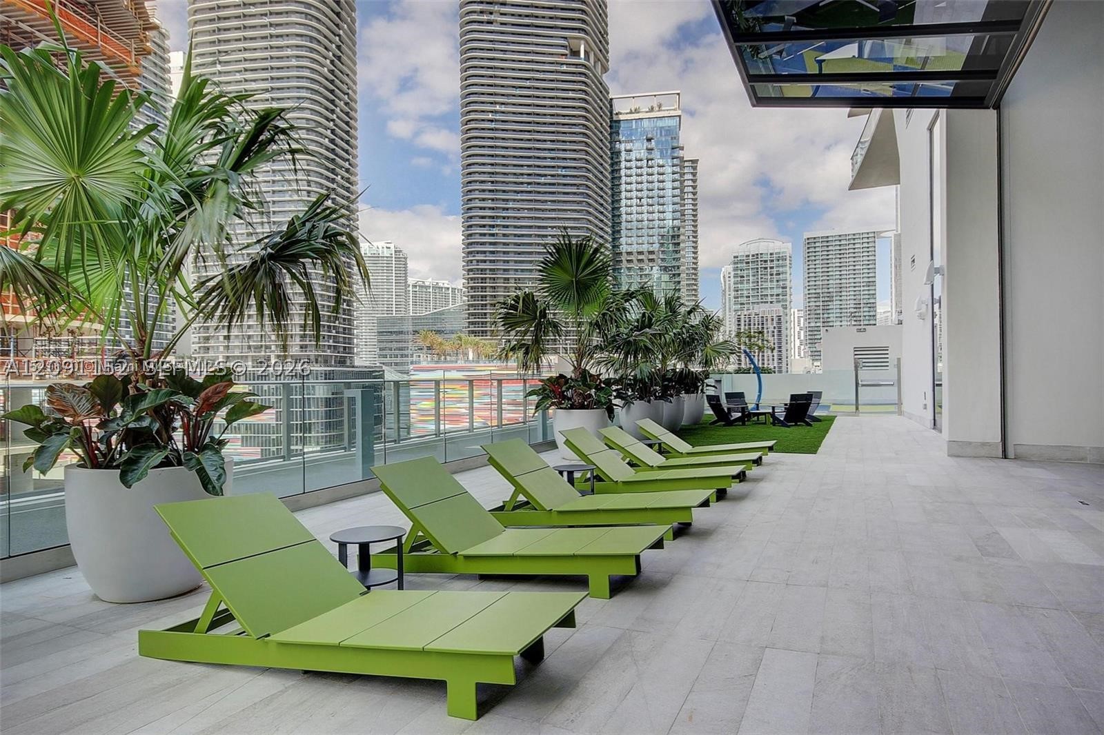 image 1010 Brickell30