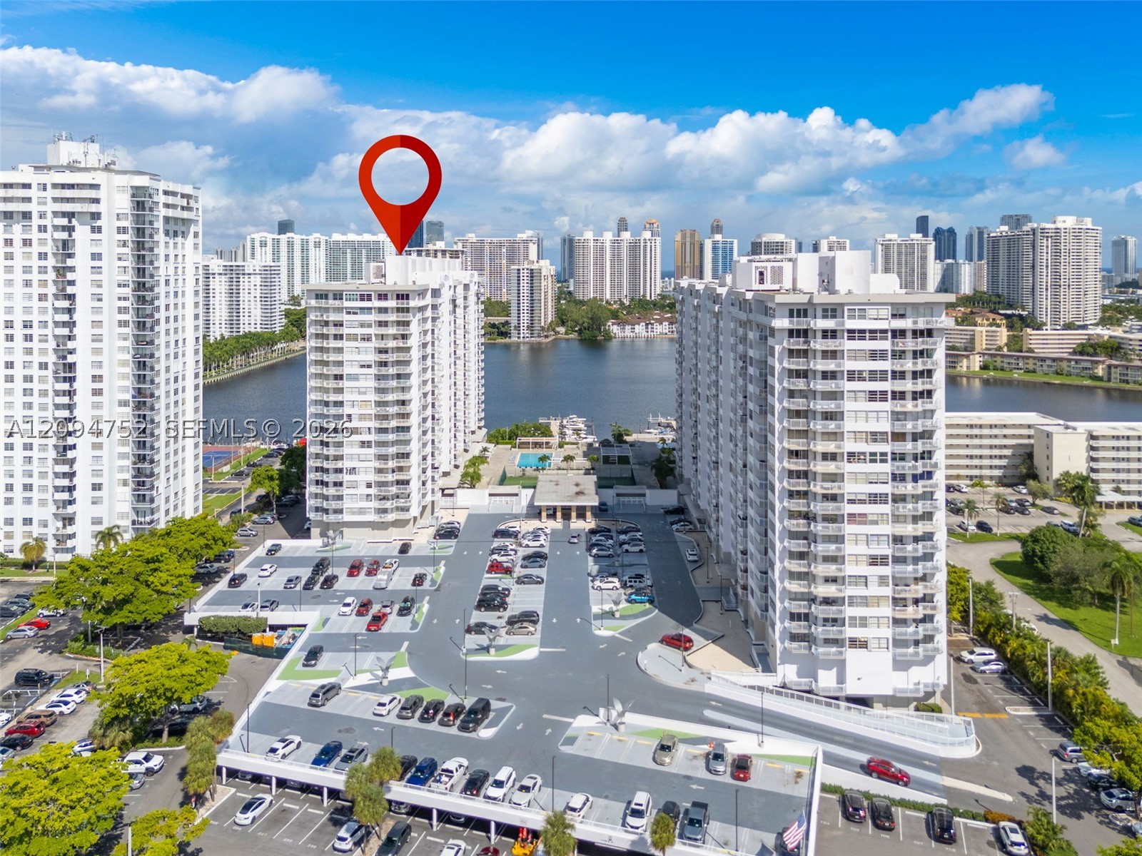 18071 Biscayne Blvd #303