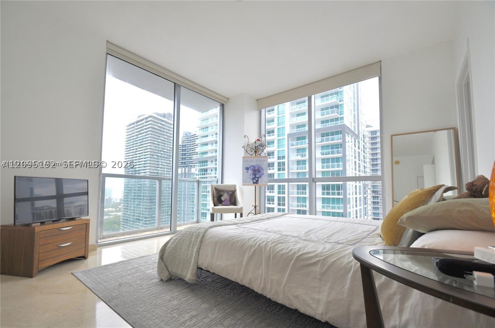 image 1060 Brickell - 10606