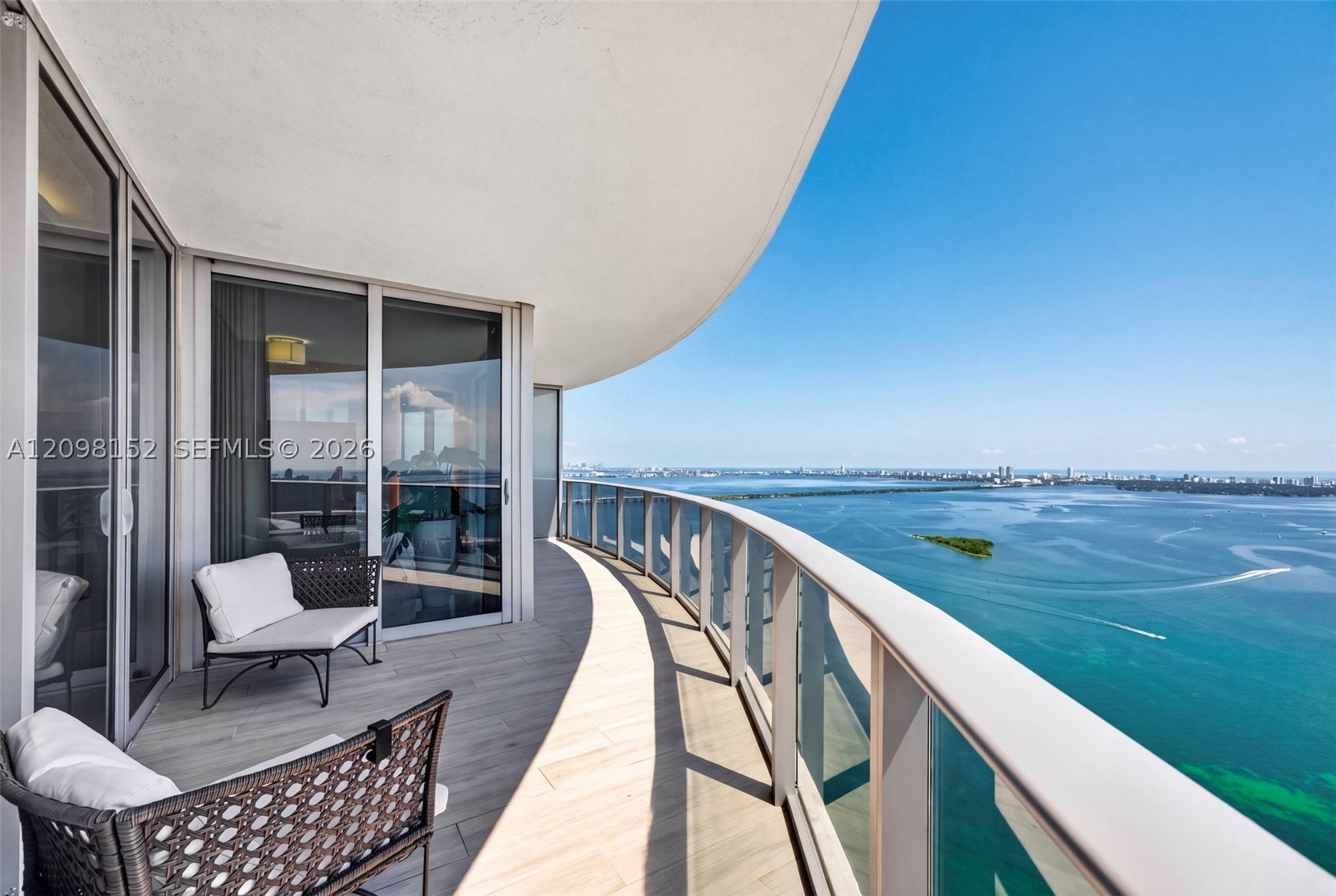 image Aria on the Bay2