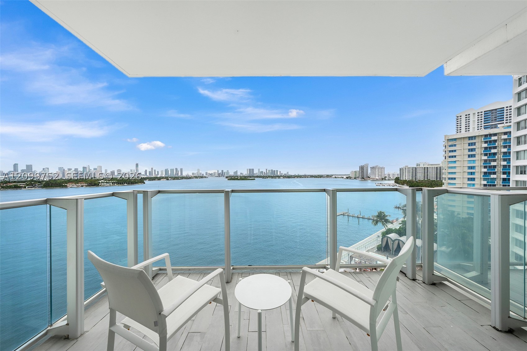 1100 West Ave #926