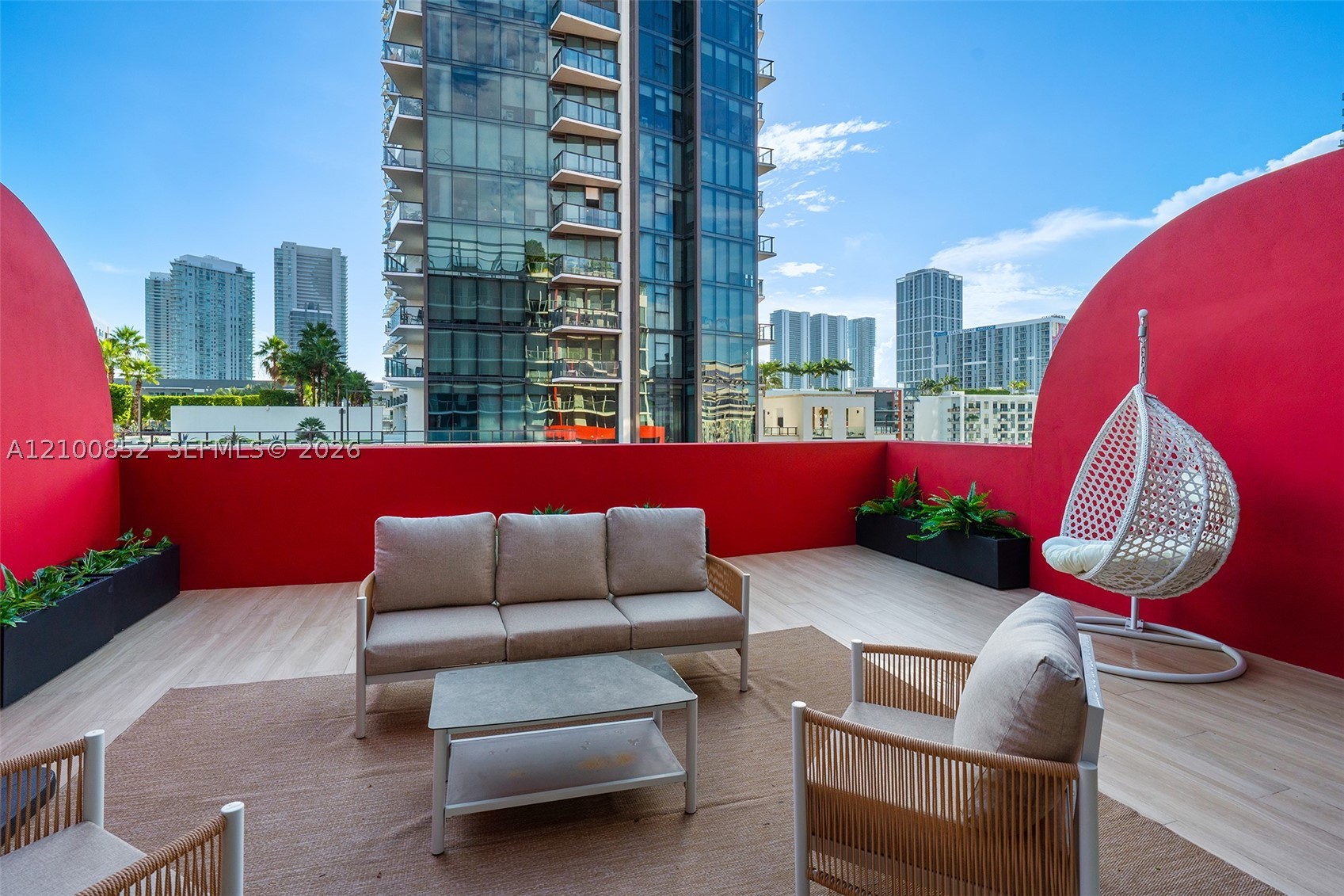 image The Standard Residences Midtown Miami14