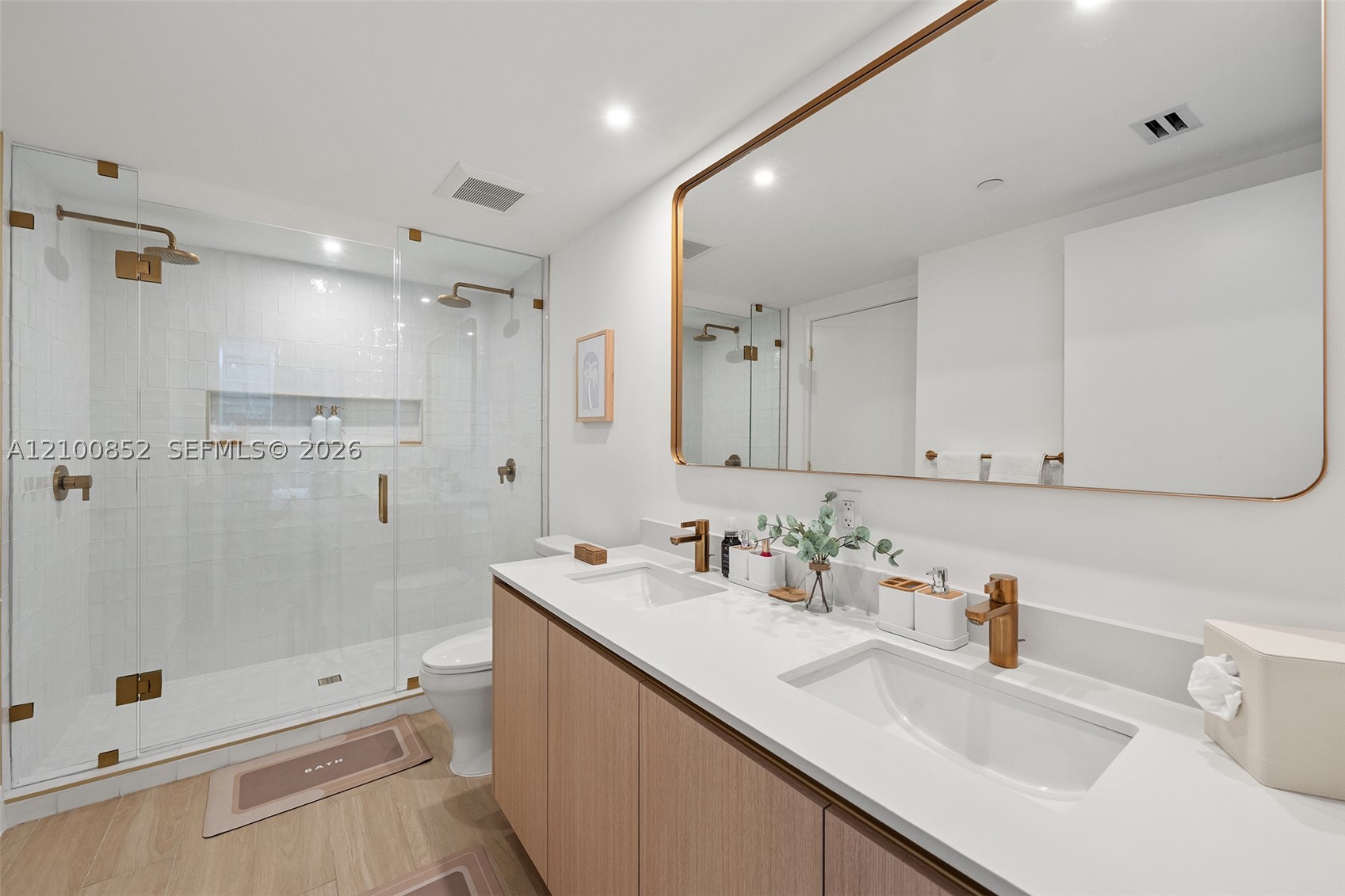 image The Standard Residences Midtown Miami8