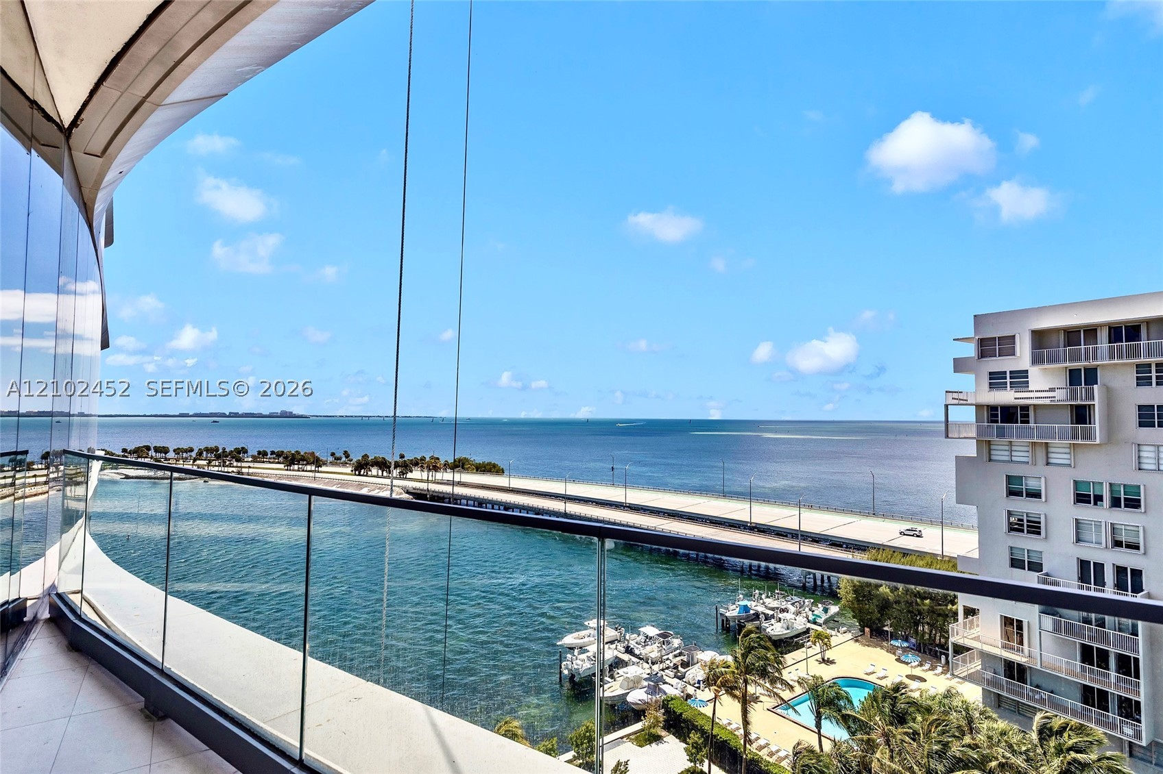 image Una Residences12