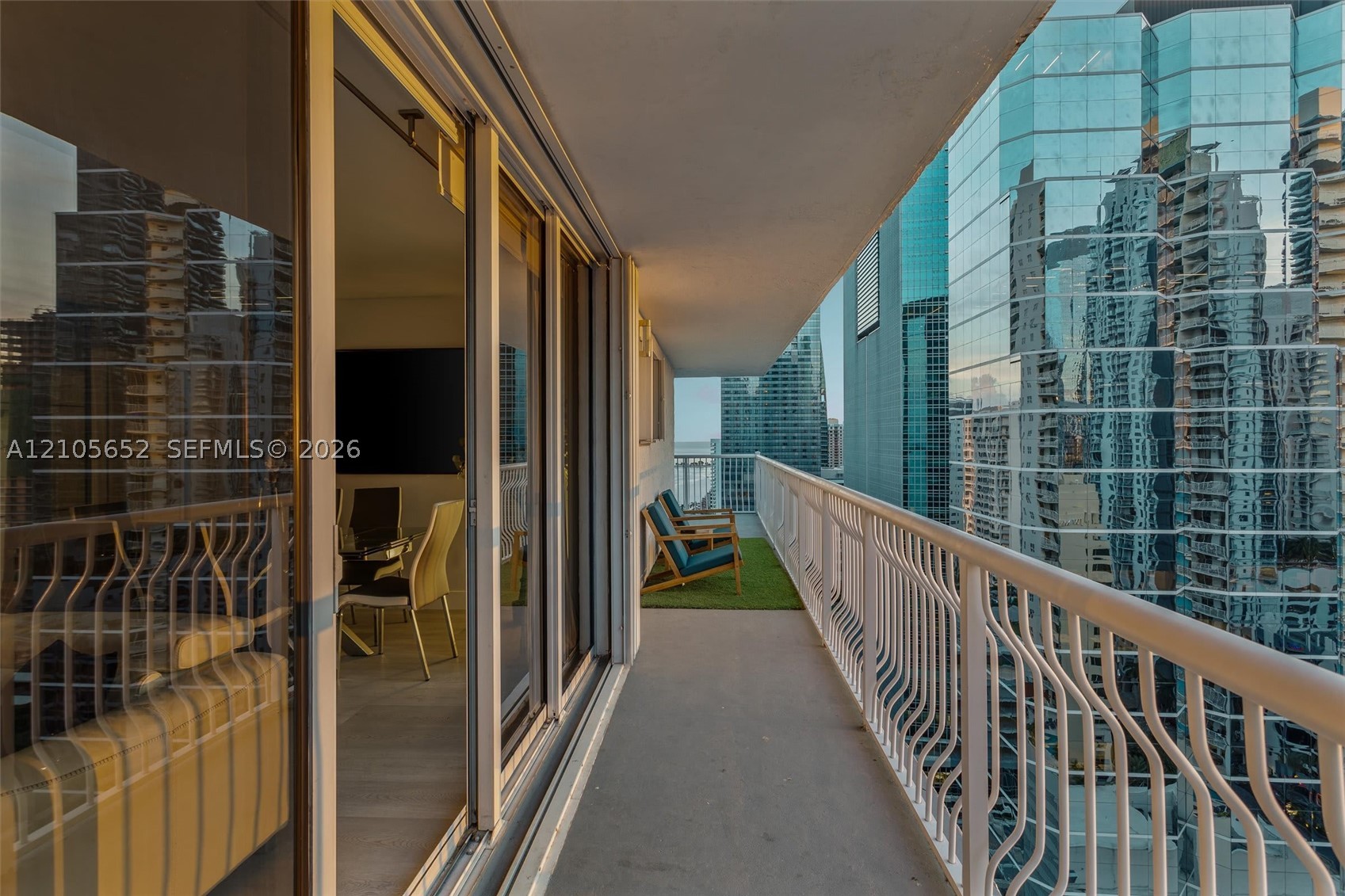 image The Club at Brickell Bay19