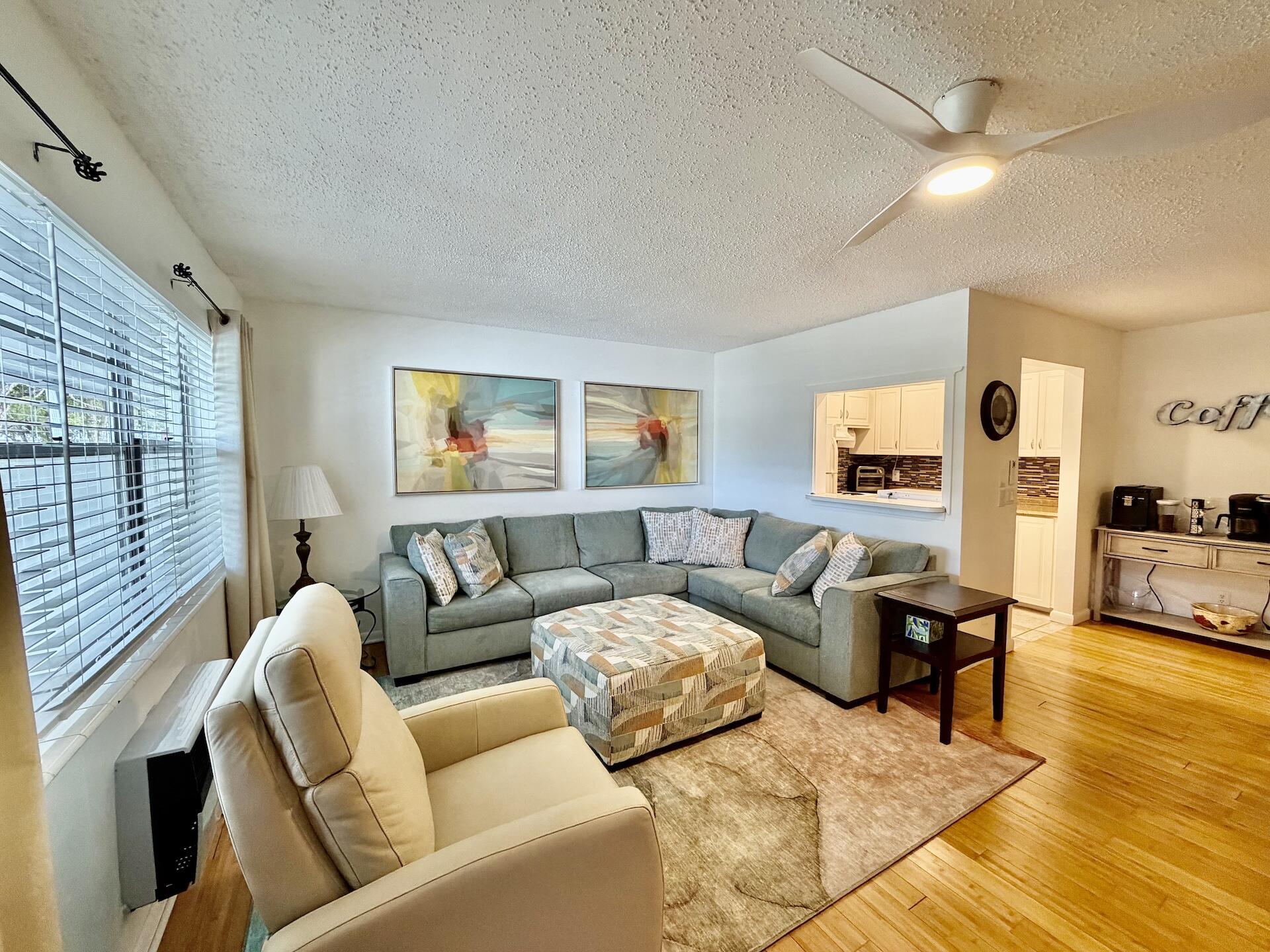 335 Durham #J