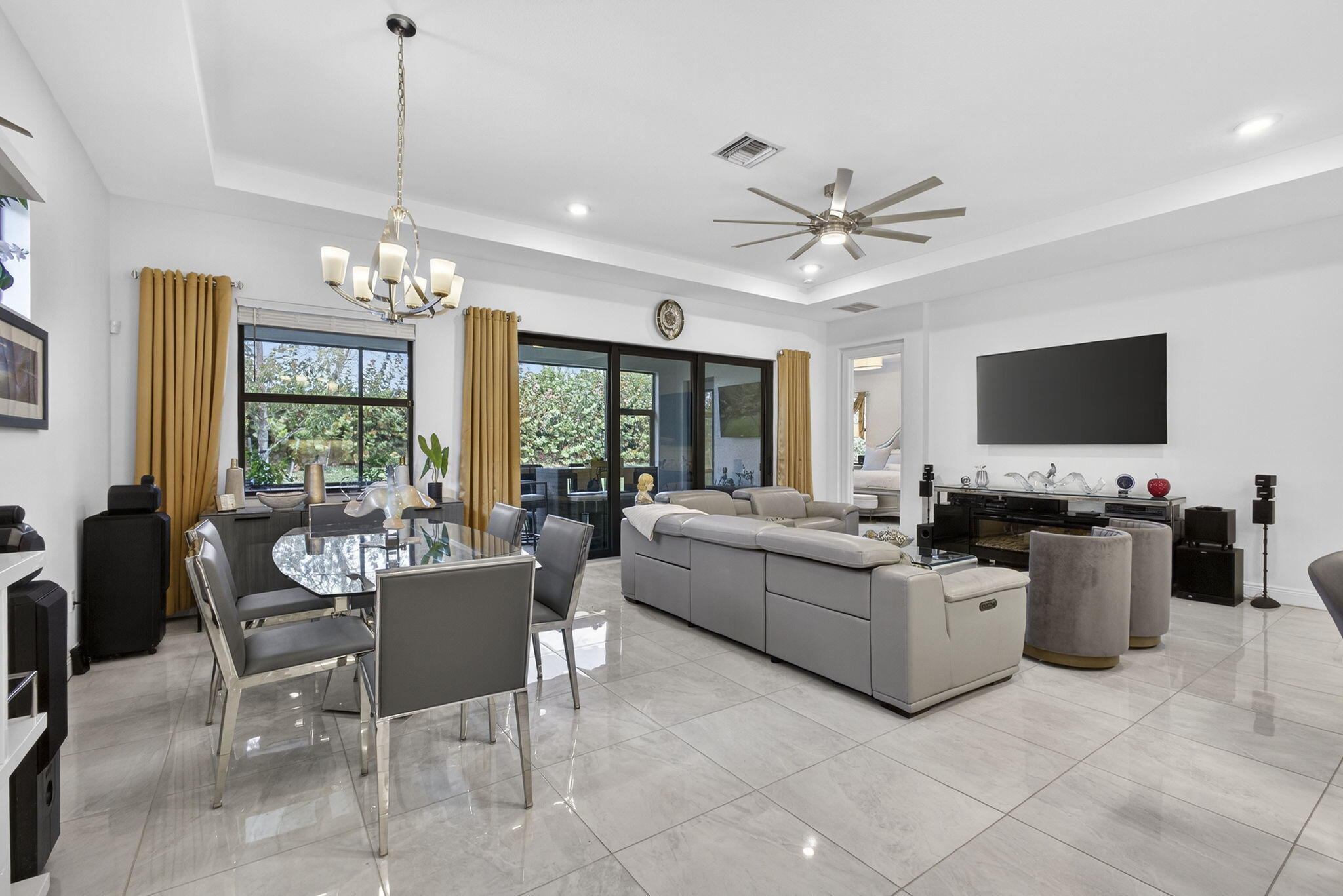 5492 St Armands Westlake, FL 33470