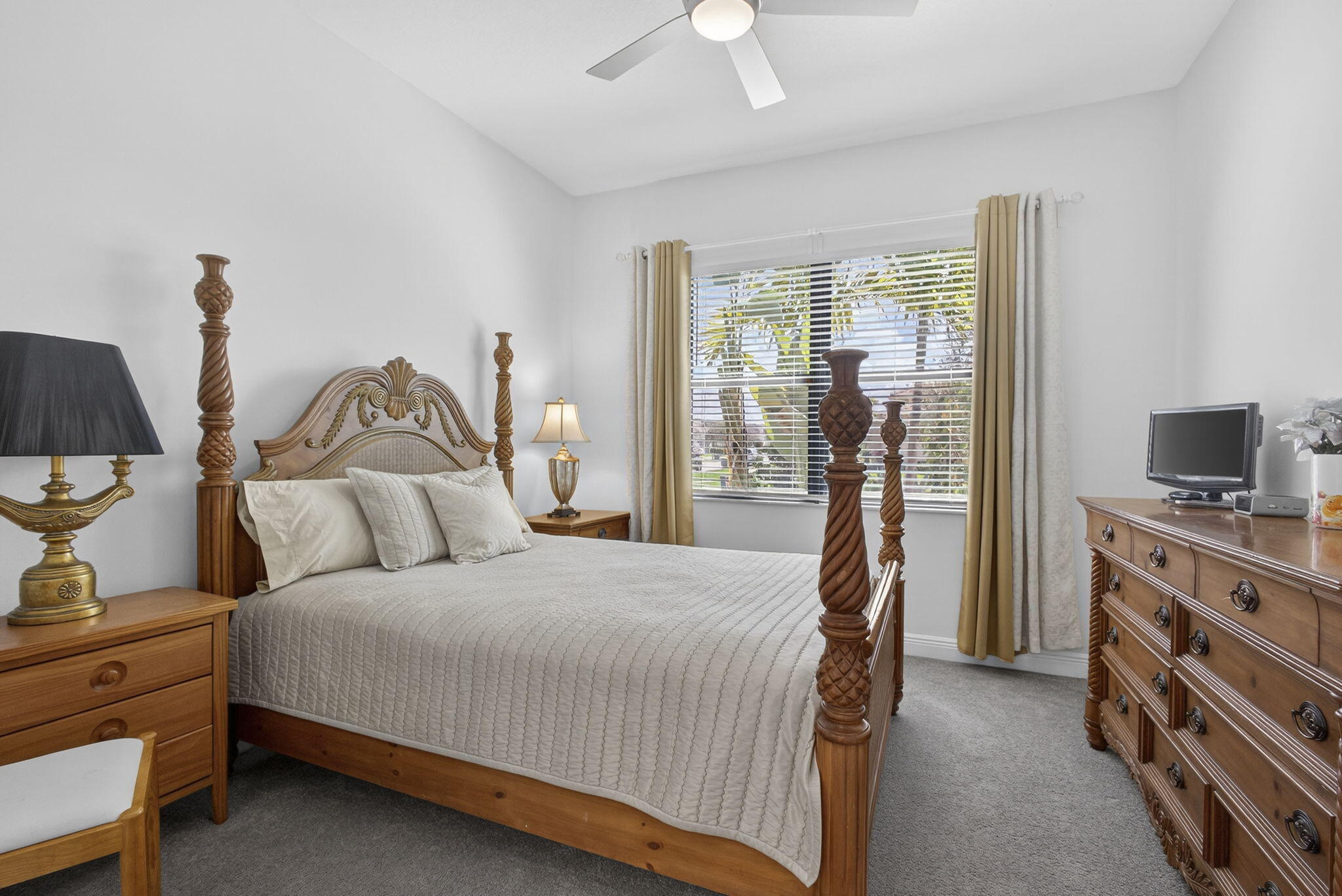 5492 St Armands Westlake, FL 33470