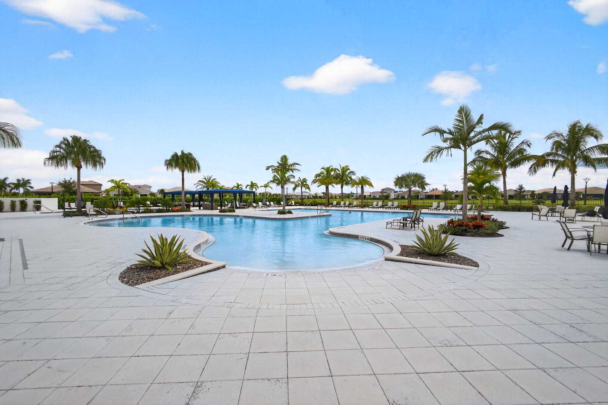 5492 St Armands Westlake, FL 33470