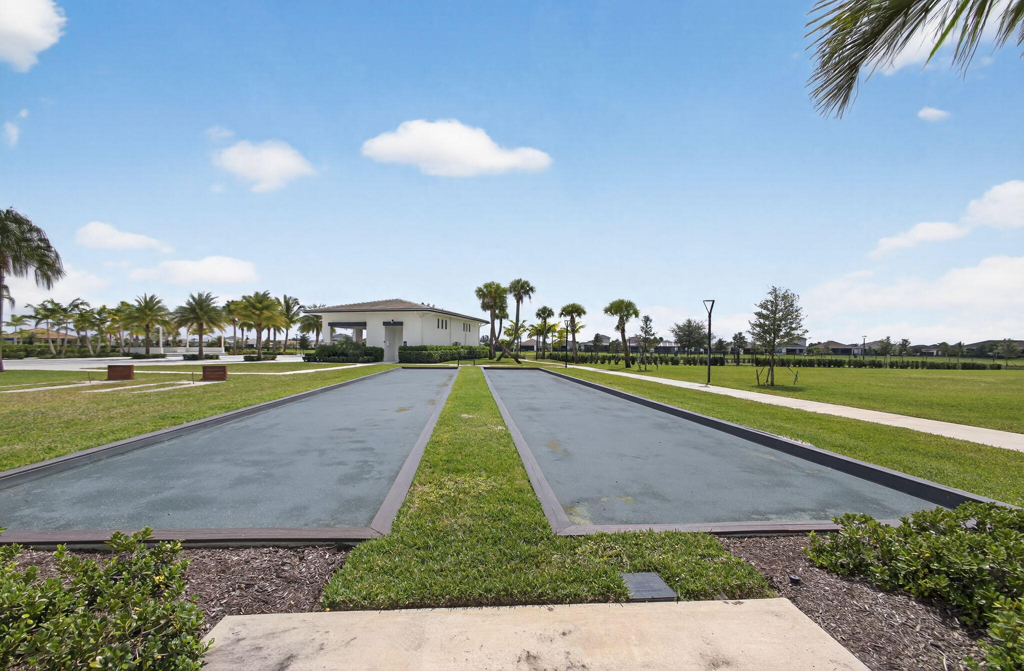 5492 St Armands Westlake, FL 33470