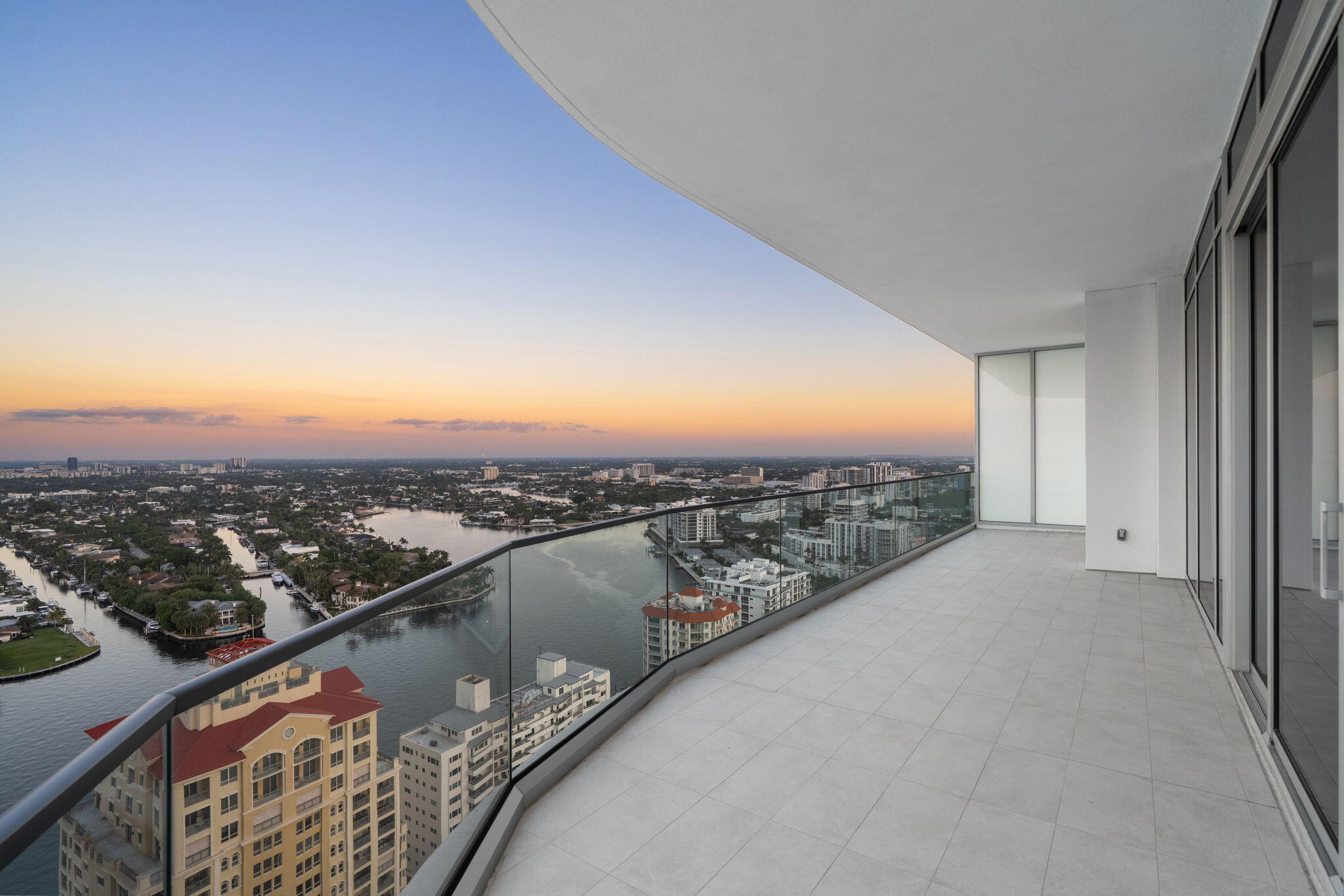 151 N Seabreeze #Ph2601-e Fort Lauderdale, FL 33304