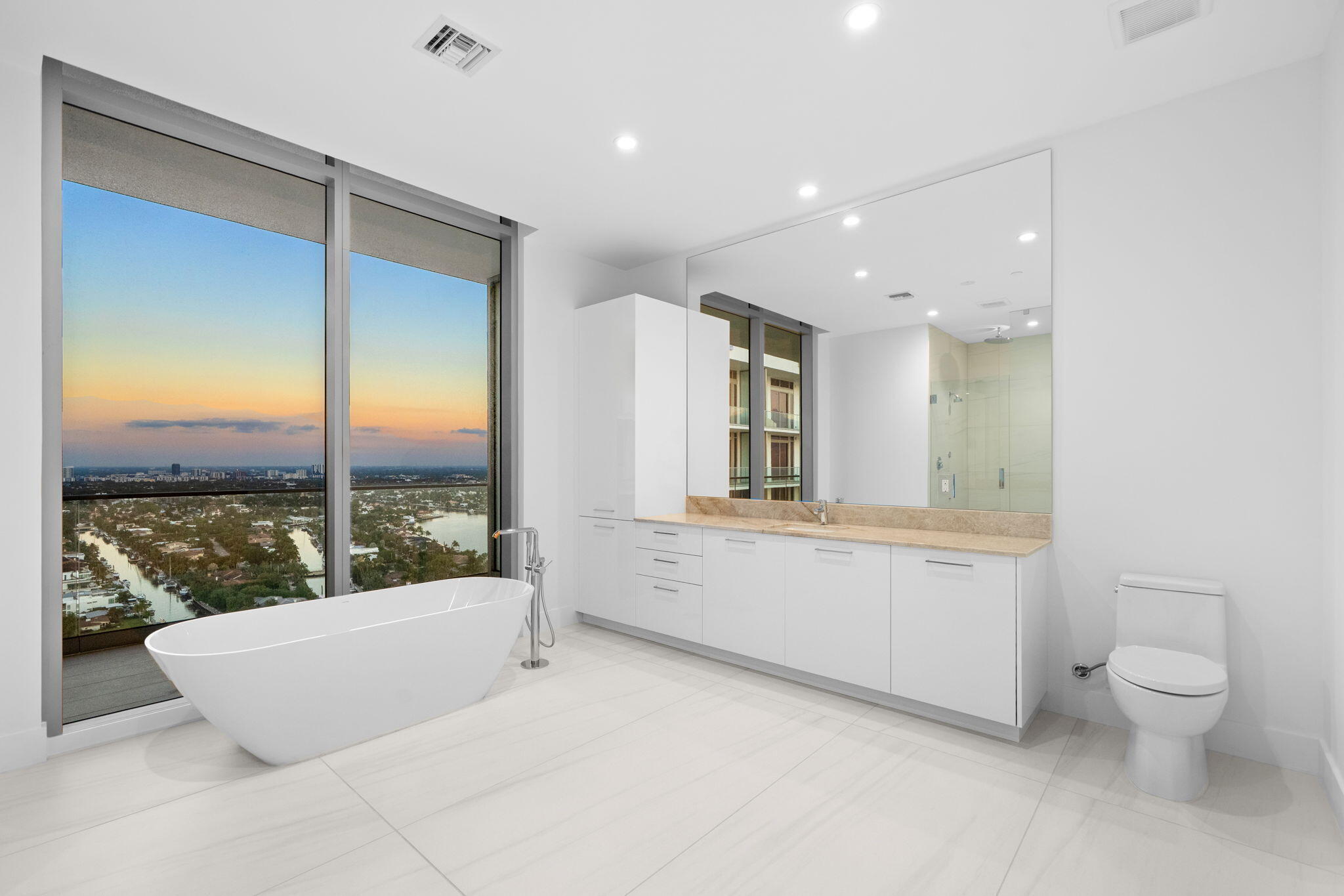 151 N Seabreeze #Ph2601-e Fort Lauderdale, FL 33304