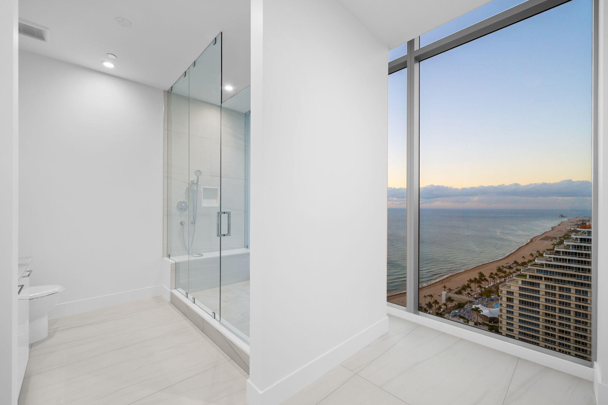 151 N Seabreeze #Ph2601-e Fort Lauderdale, FL 33304