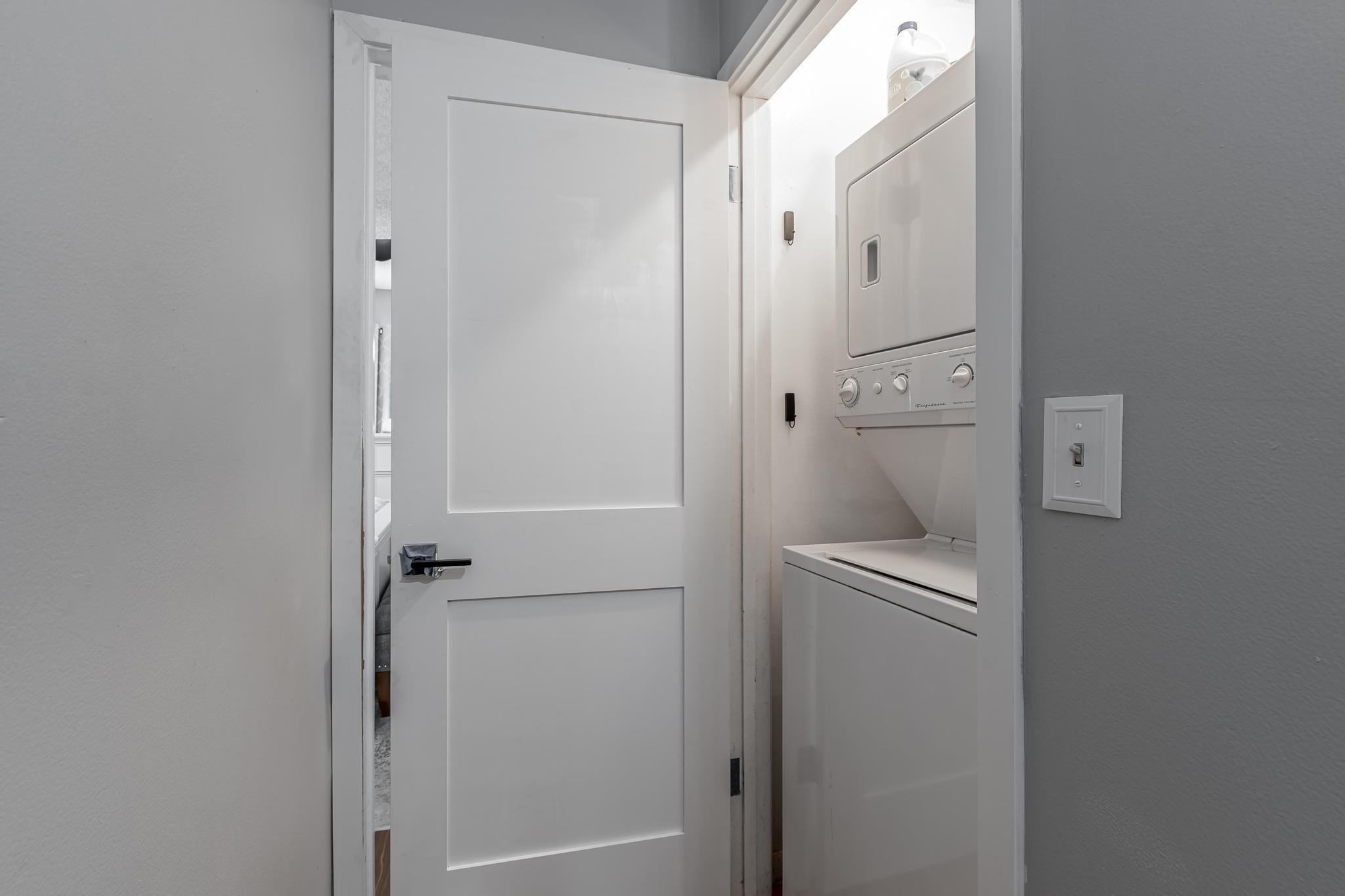 563 NE 7th Fort Lauderdale, FL 33301