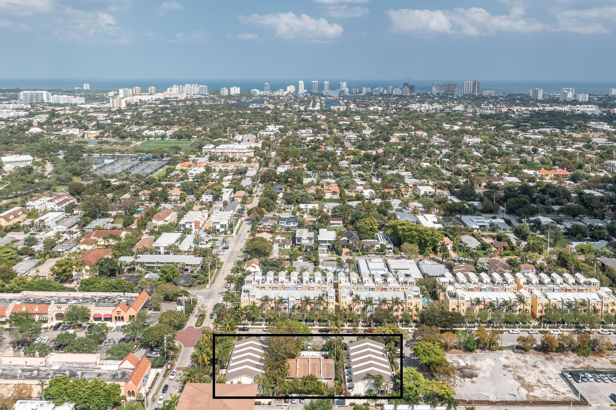 563 NE 7th Fort Lauderdale, FL 33301