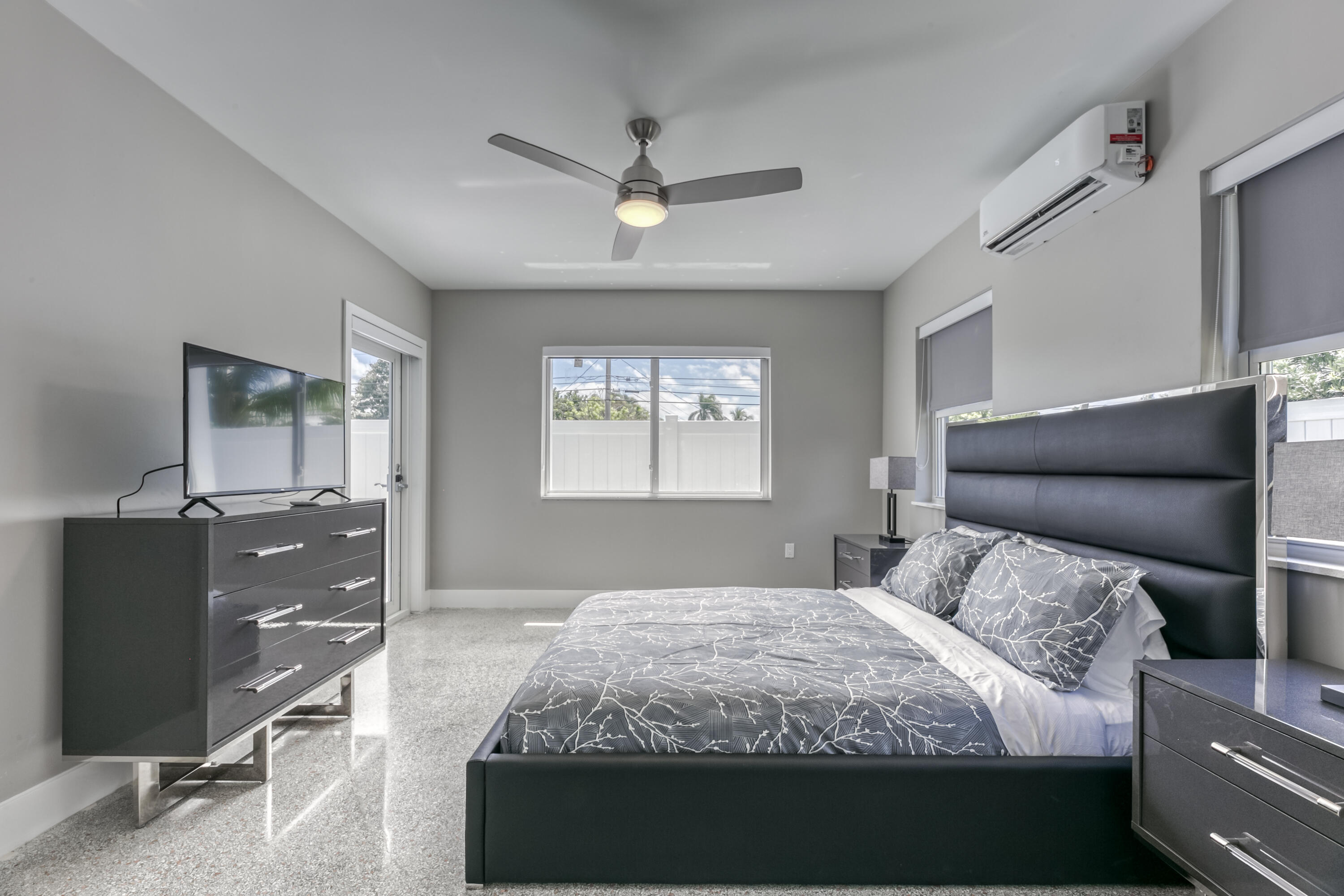 2009 NE 26th Wilton Manors, FL 33305