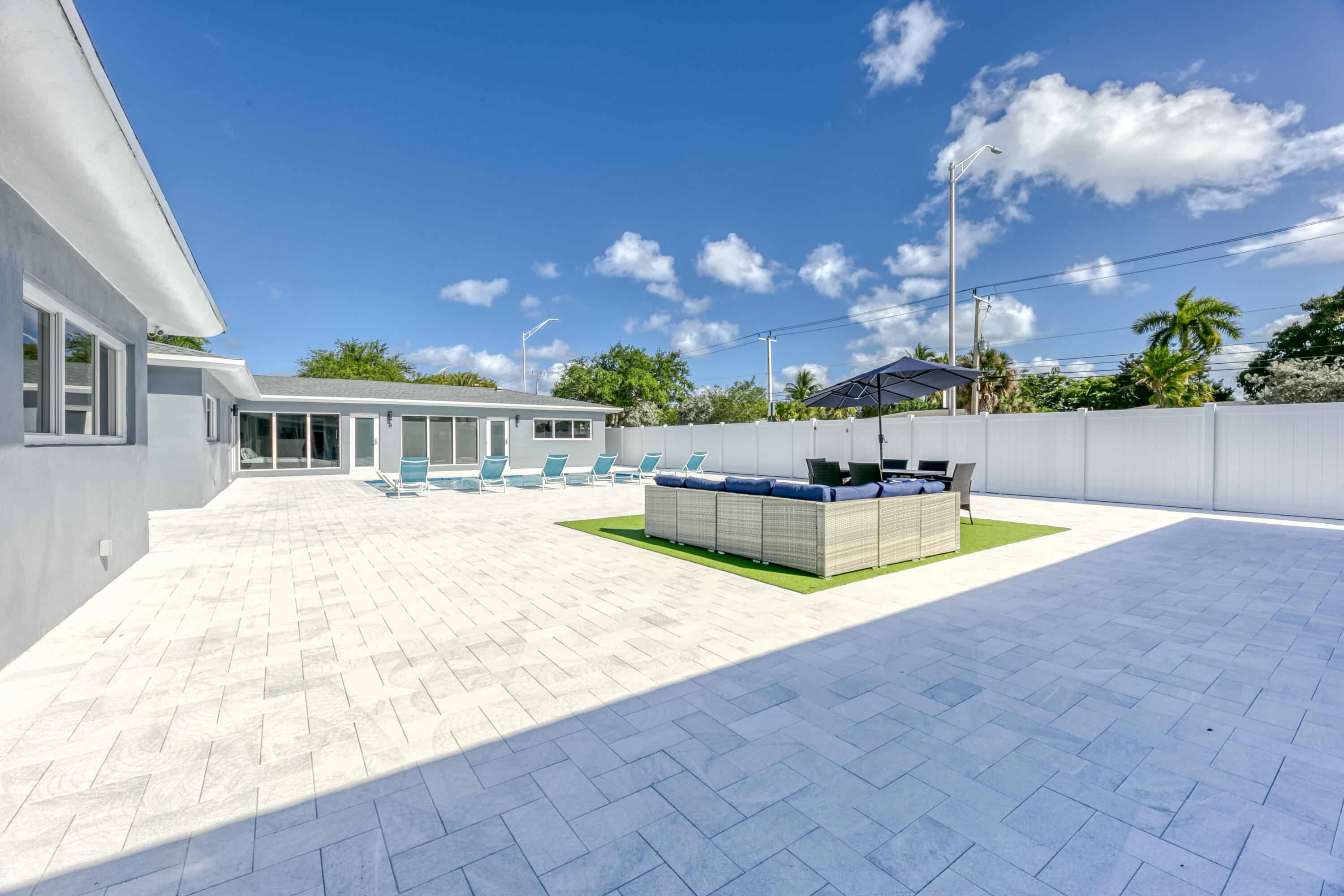 2009 NE 26th Wilton Manors, FL 33305