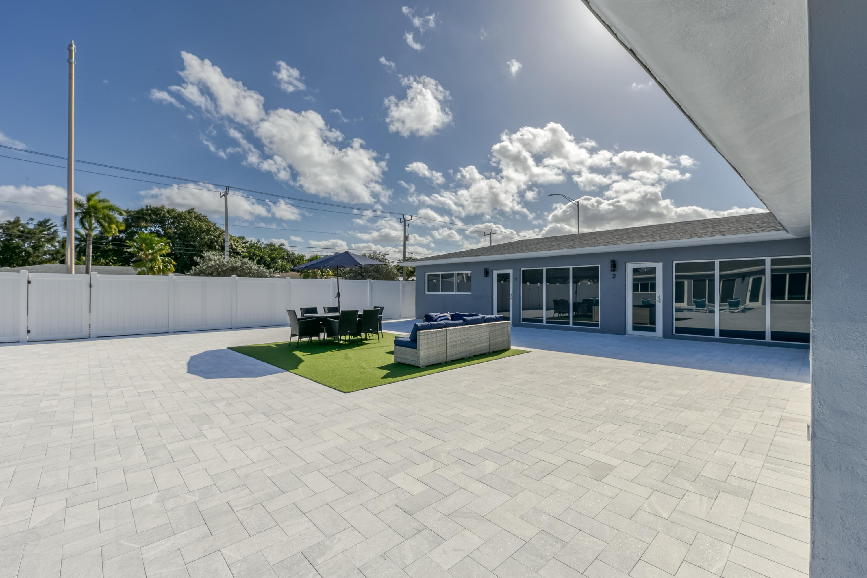 2009 NE 26th Wilton Manors, FL 33305