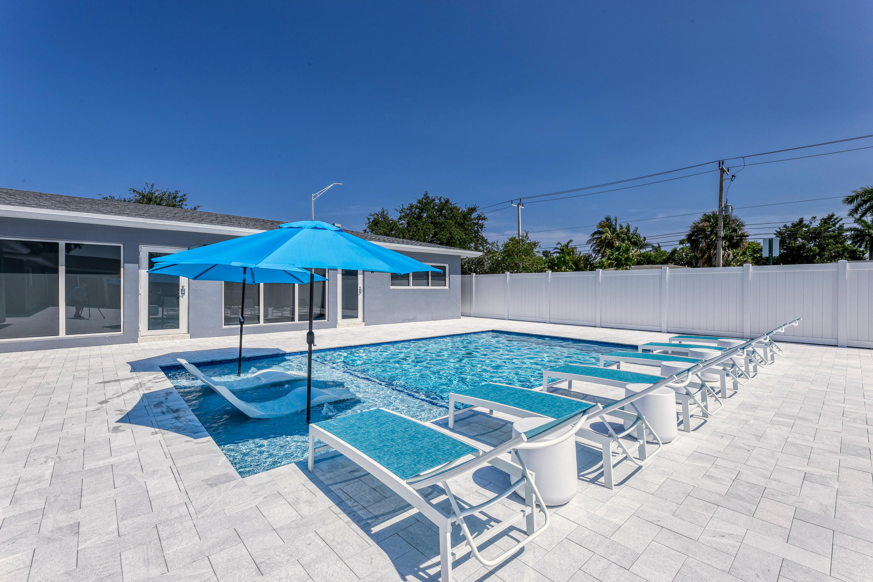 2009 NE 26th Wilton Manors, FL 33305