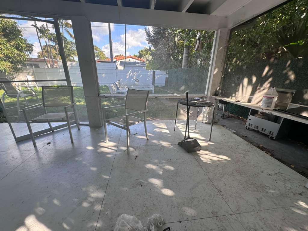 1460 Marseille Miami Beach, FL 33141