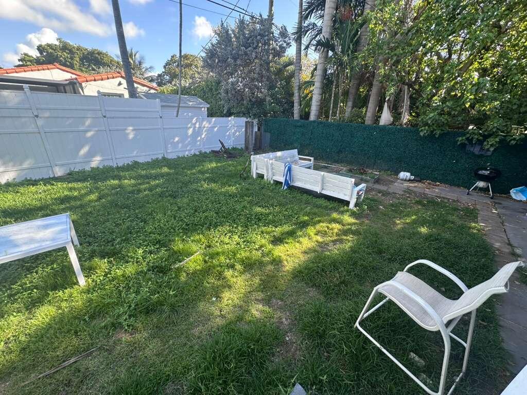 1460 Marseille Miami Beach, FL 33141