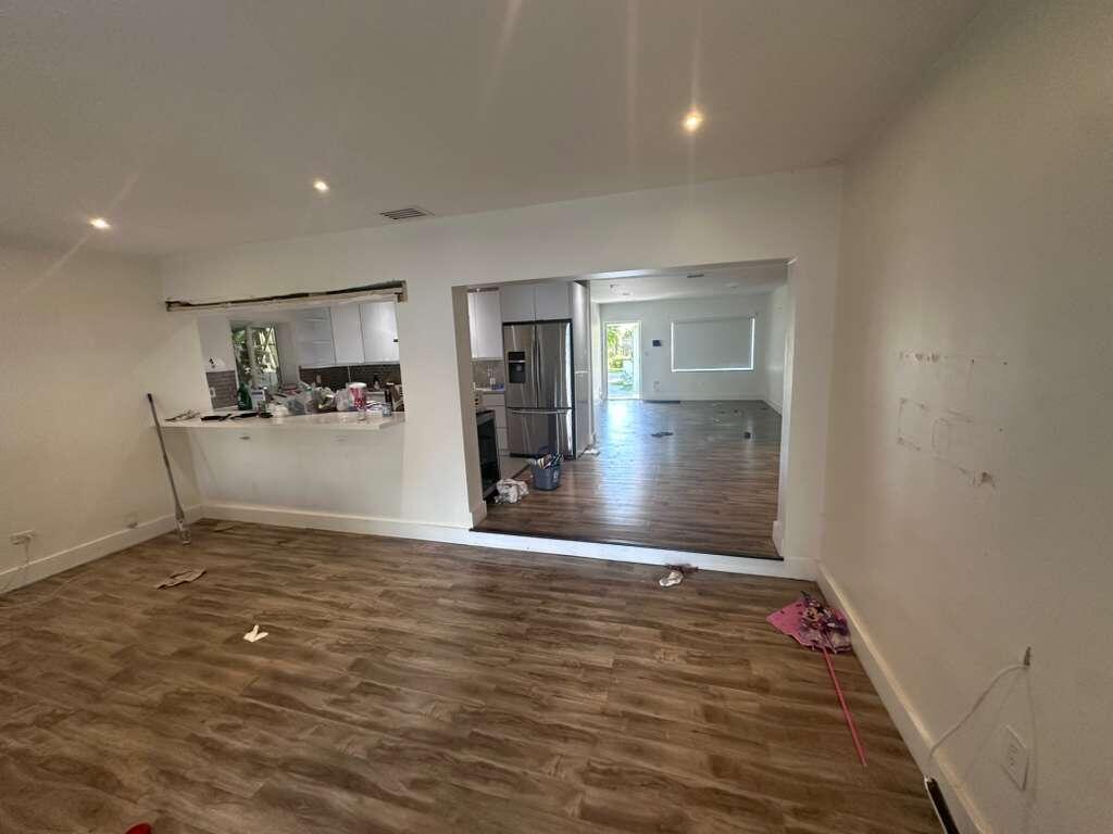 1460 Marseille Miami Beach, FL 33141