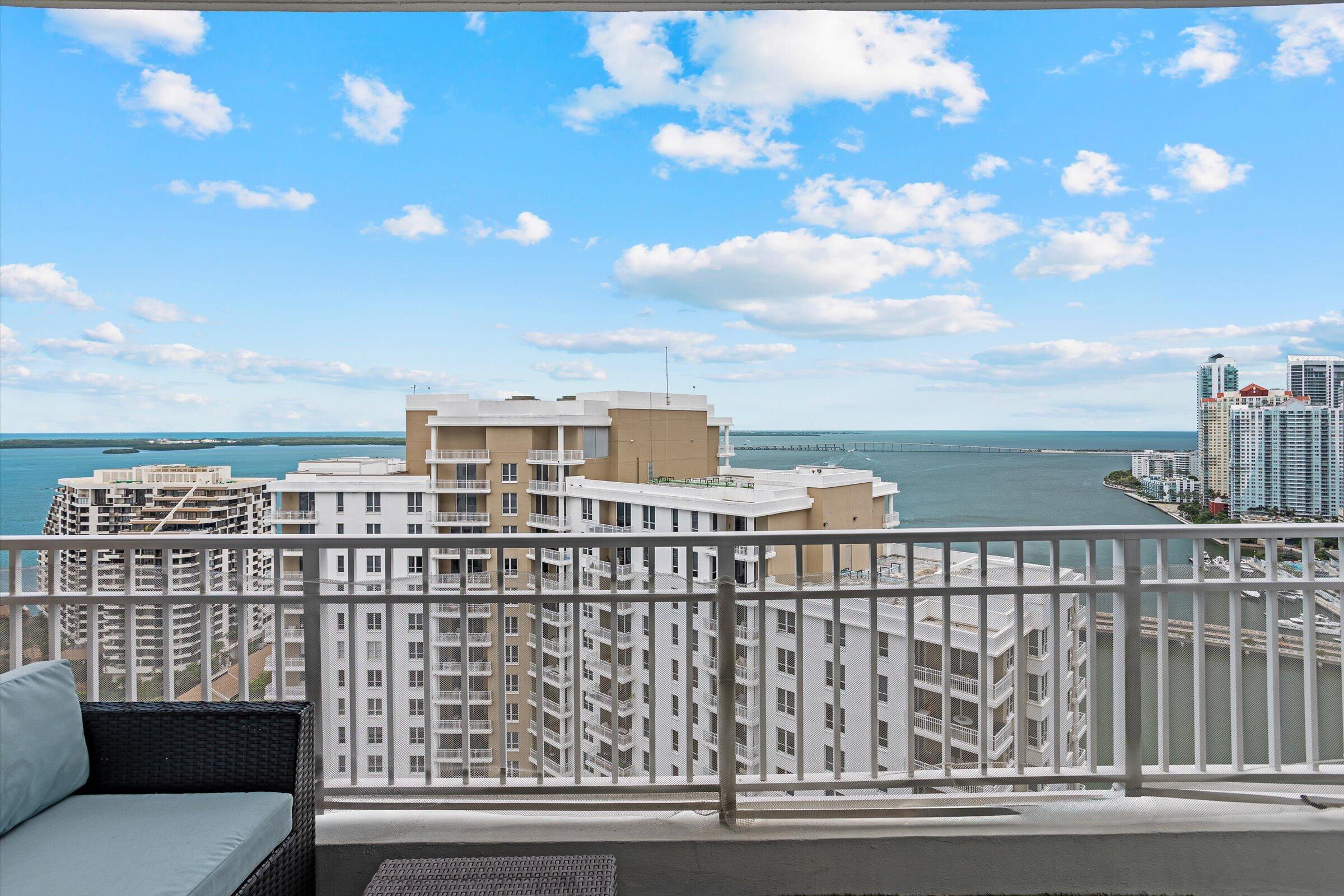 801 Brickell Key #2805 Miami, FL 33131