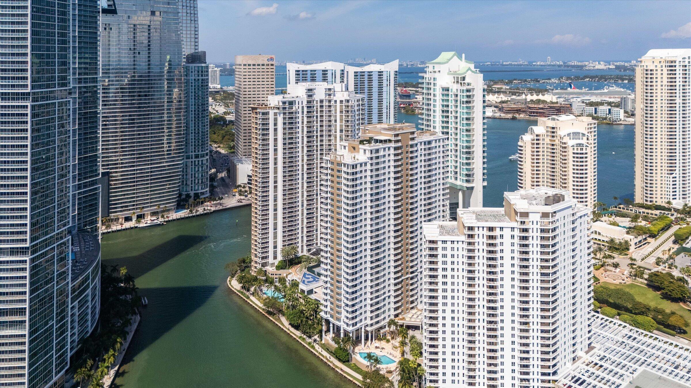 801 Brickell Key #2805 Miami, FL 33131
