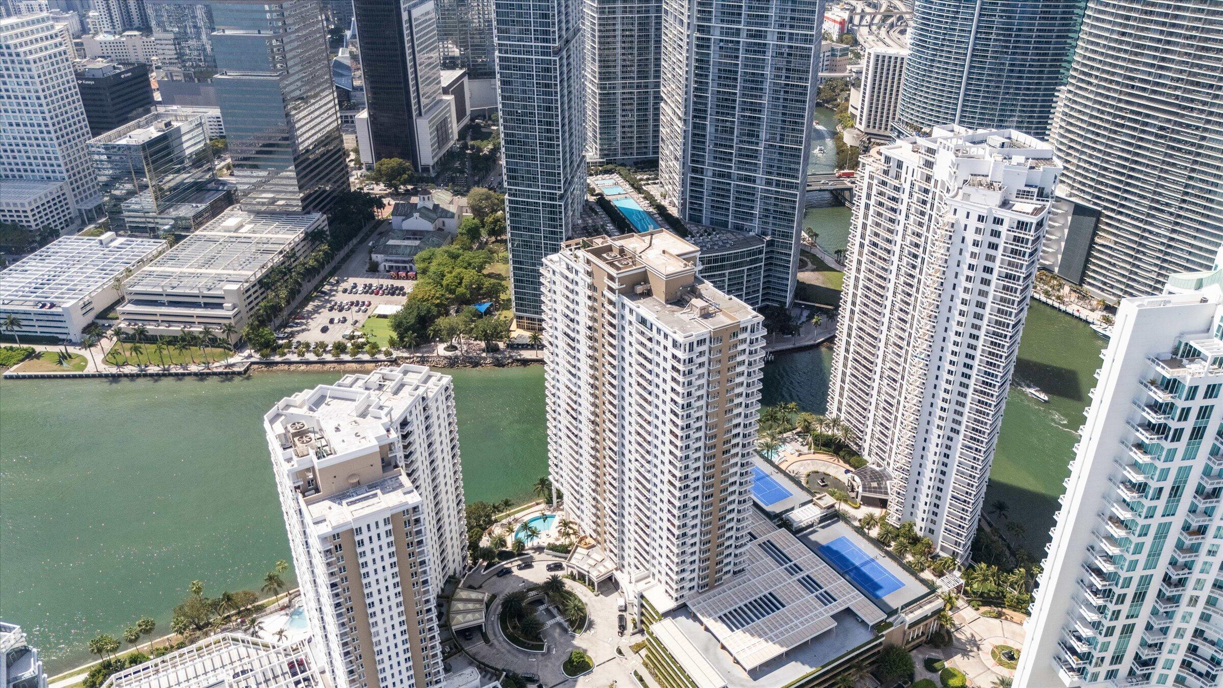 801 Brickell Key #2805 Miami, FL 33131