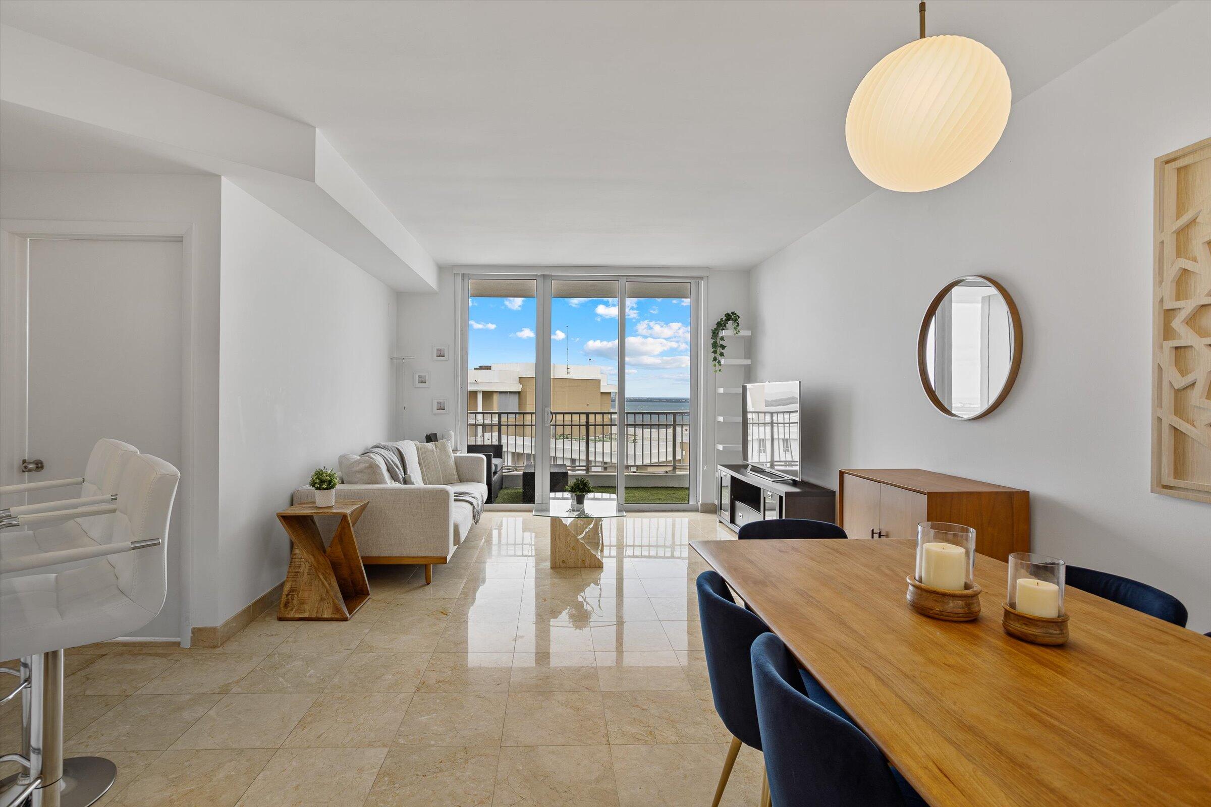 801 Brickell Key #2805 Miami, FL 33131