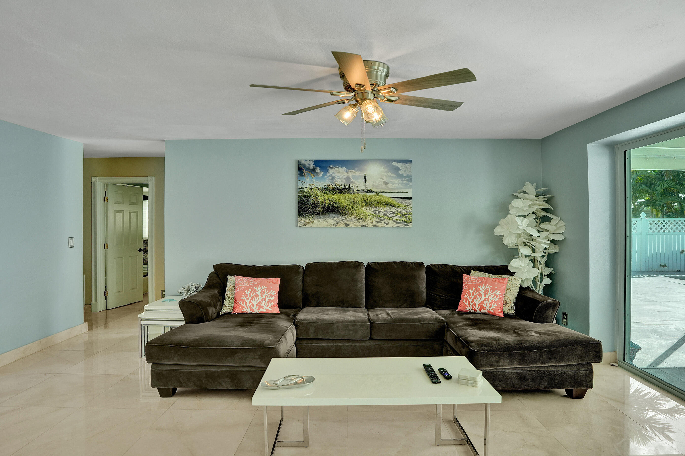 3406 Robbins Pompano Beach, FL 33062