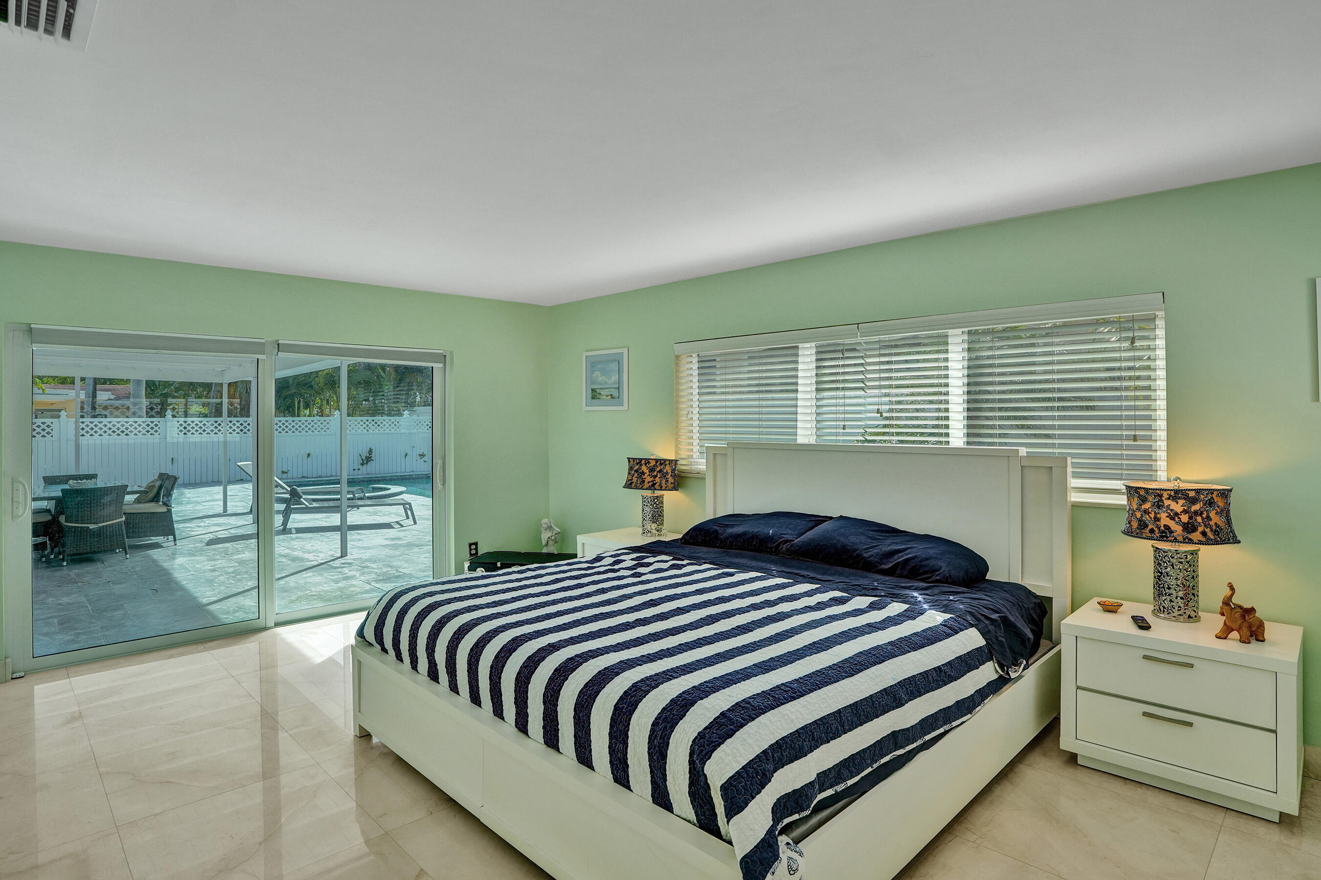 3406 Robbins Pompano Beach, FL 33062