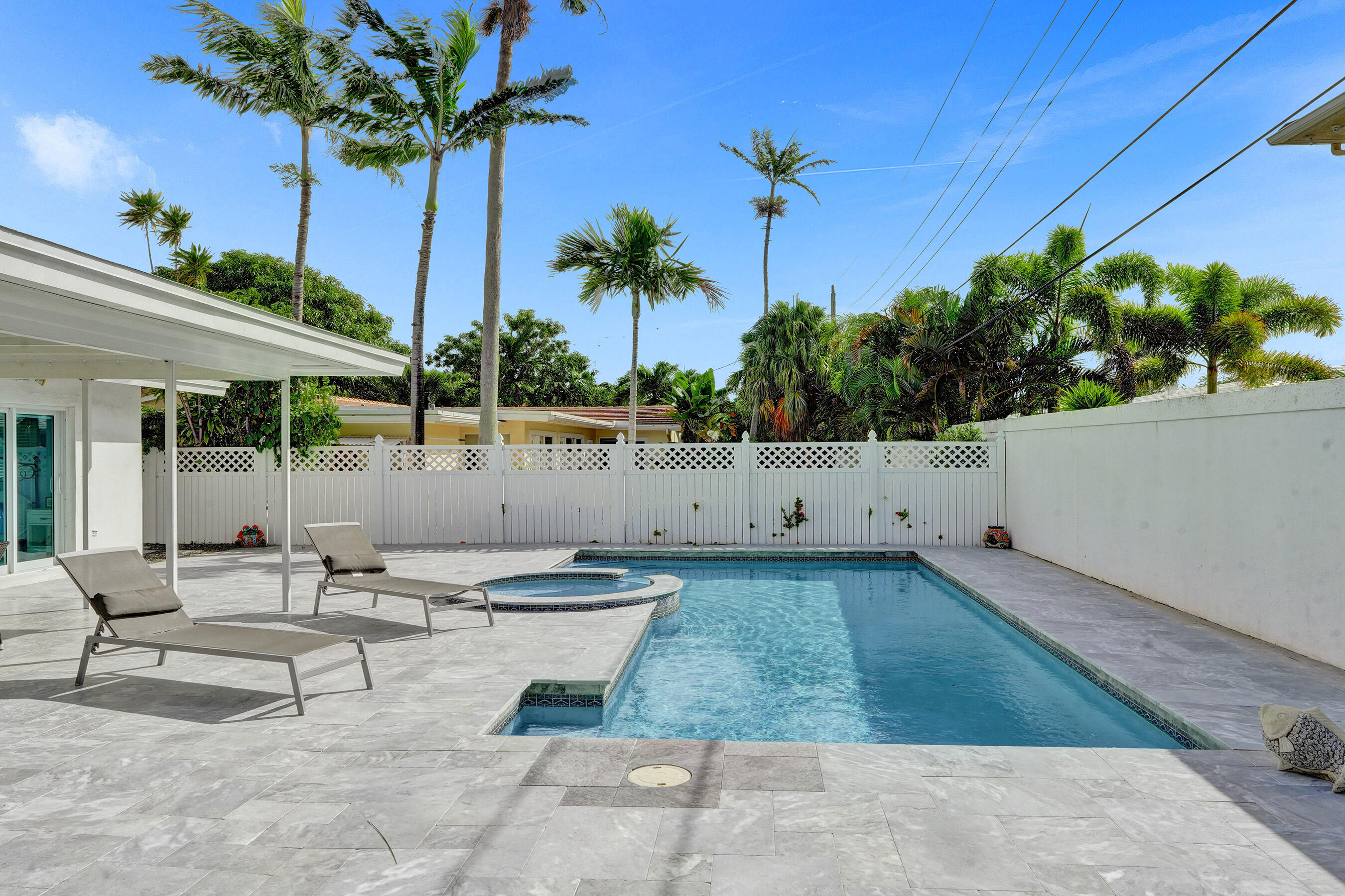 3406 Robbins Pompano Beach, FL 33062