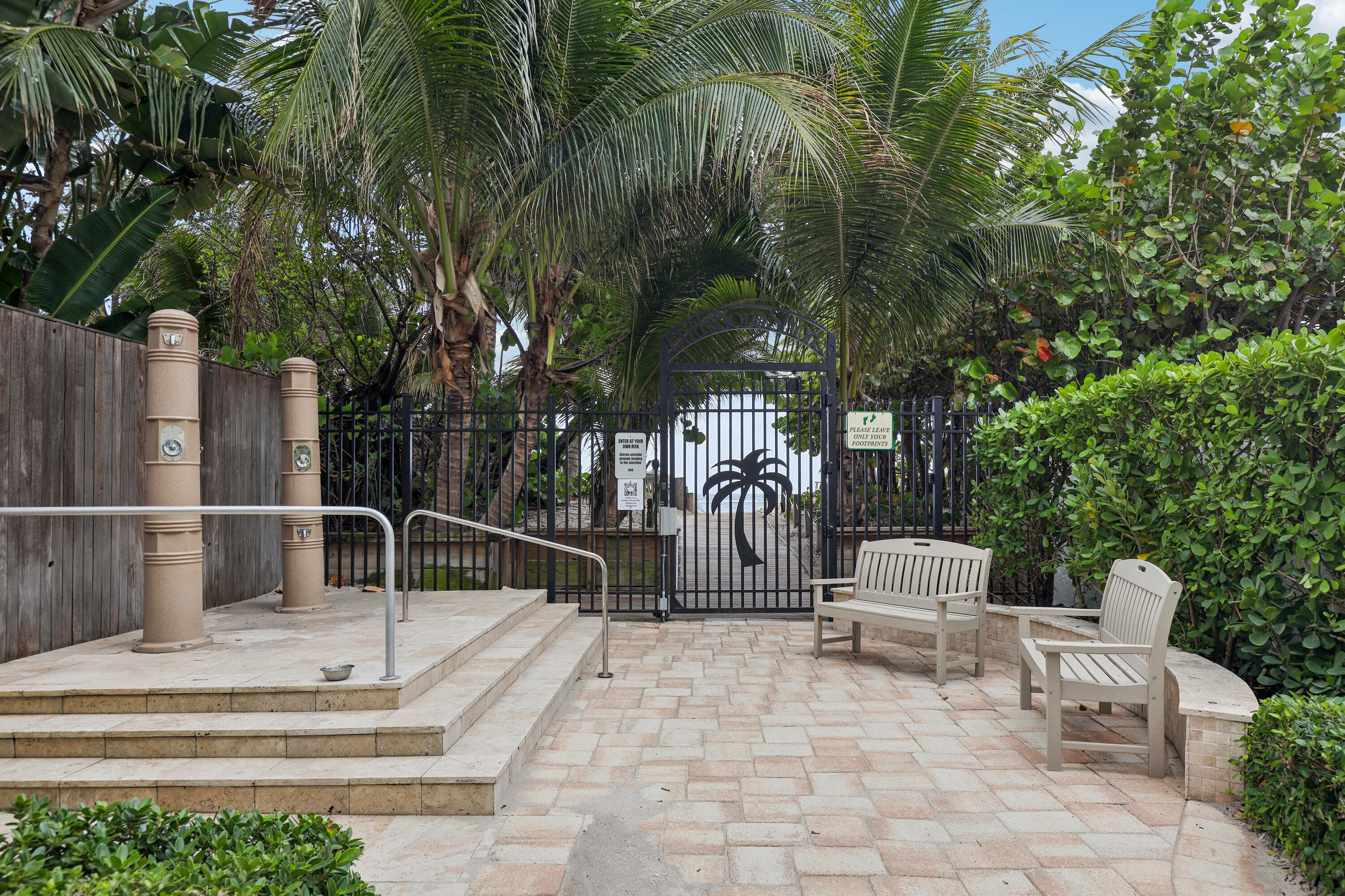 3406 Robbins Pompano Beach, FL 33062