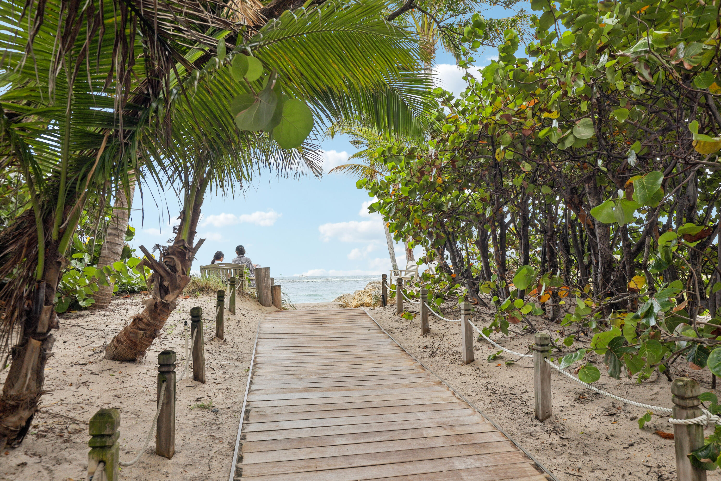 3406 Robbins Pompano Beach, FL 33062