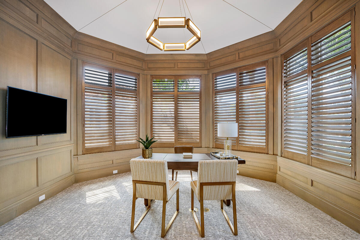 133 W Coconut Palm Boca Raton, FL 33432